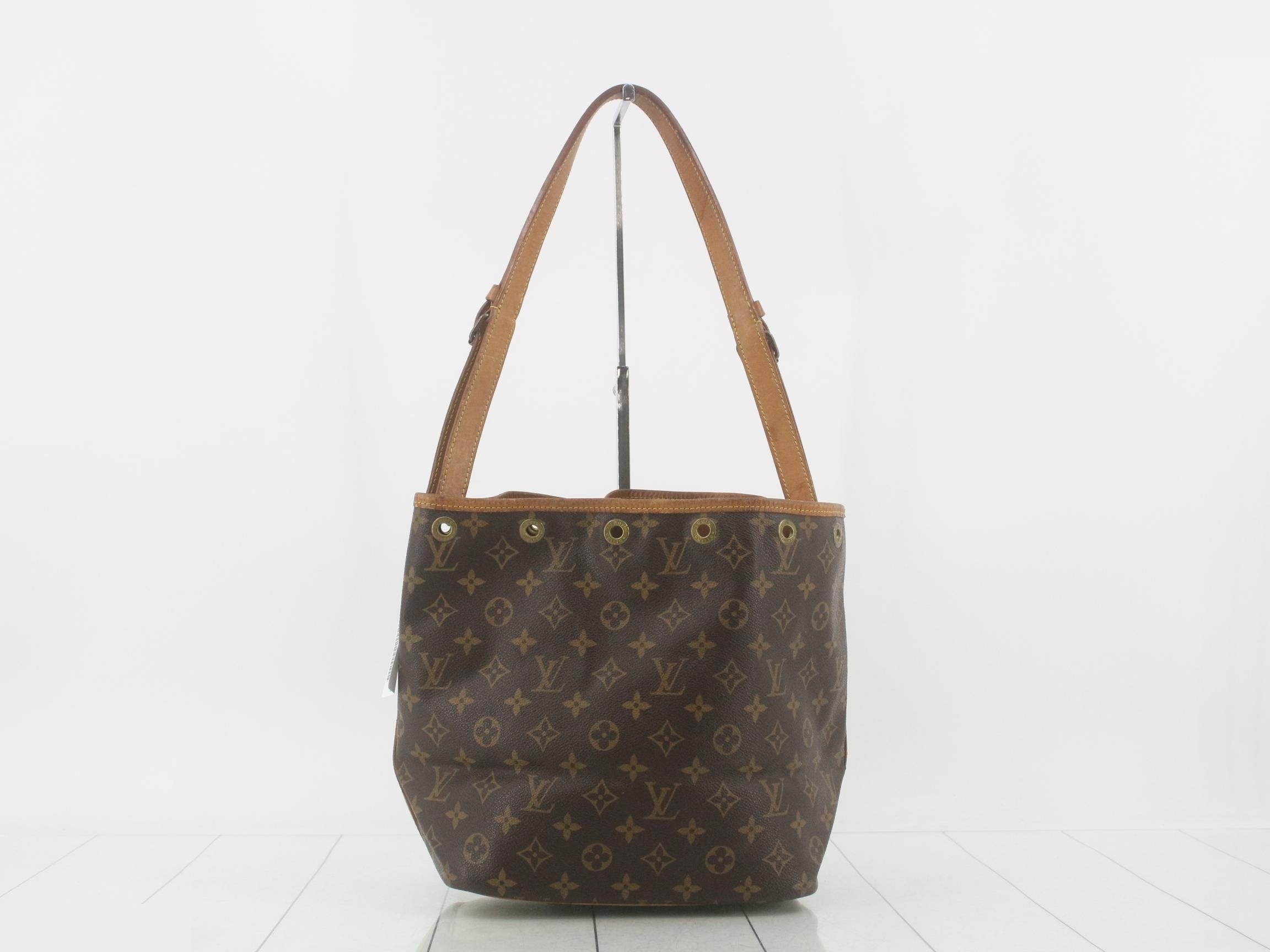 M42226 Petit Noé Shoulder Bag — view 2