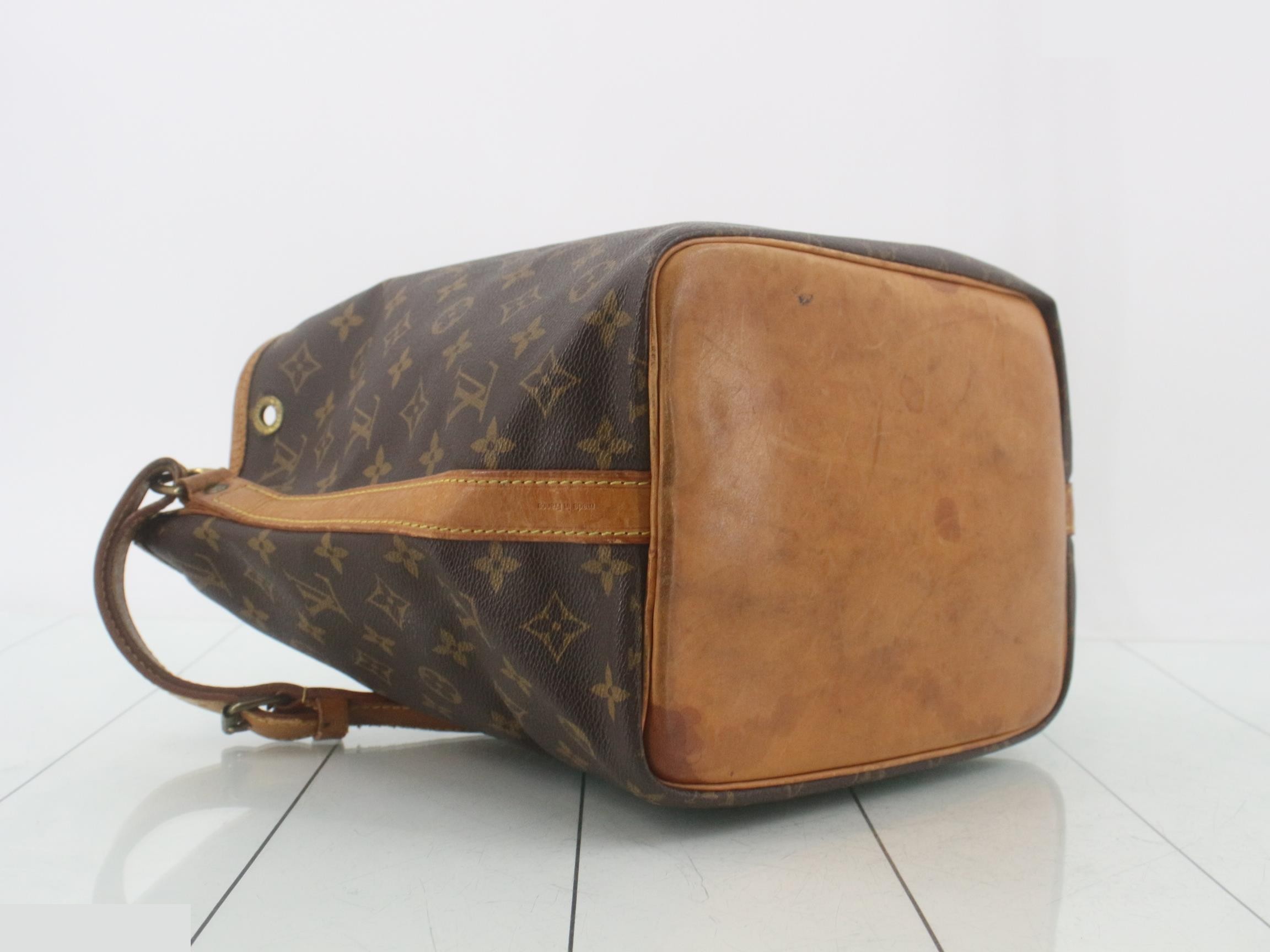M42226 Petit Noé Shoulder Bag — view 5