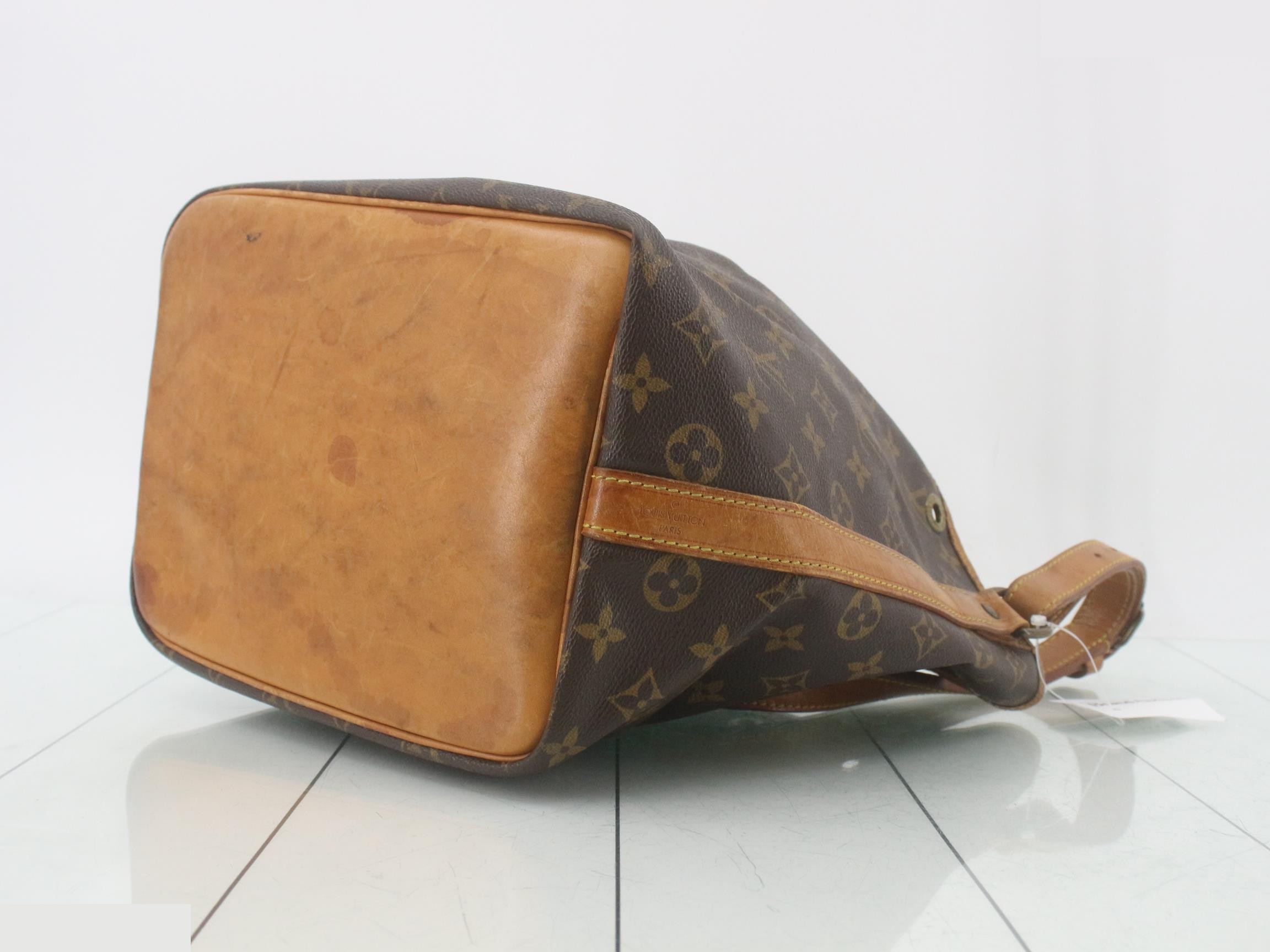 M42226 Petit Noé Shoulder Bag — view 6