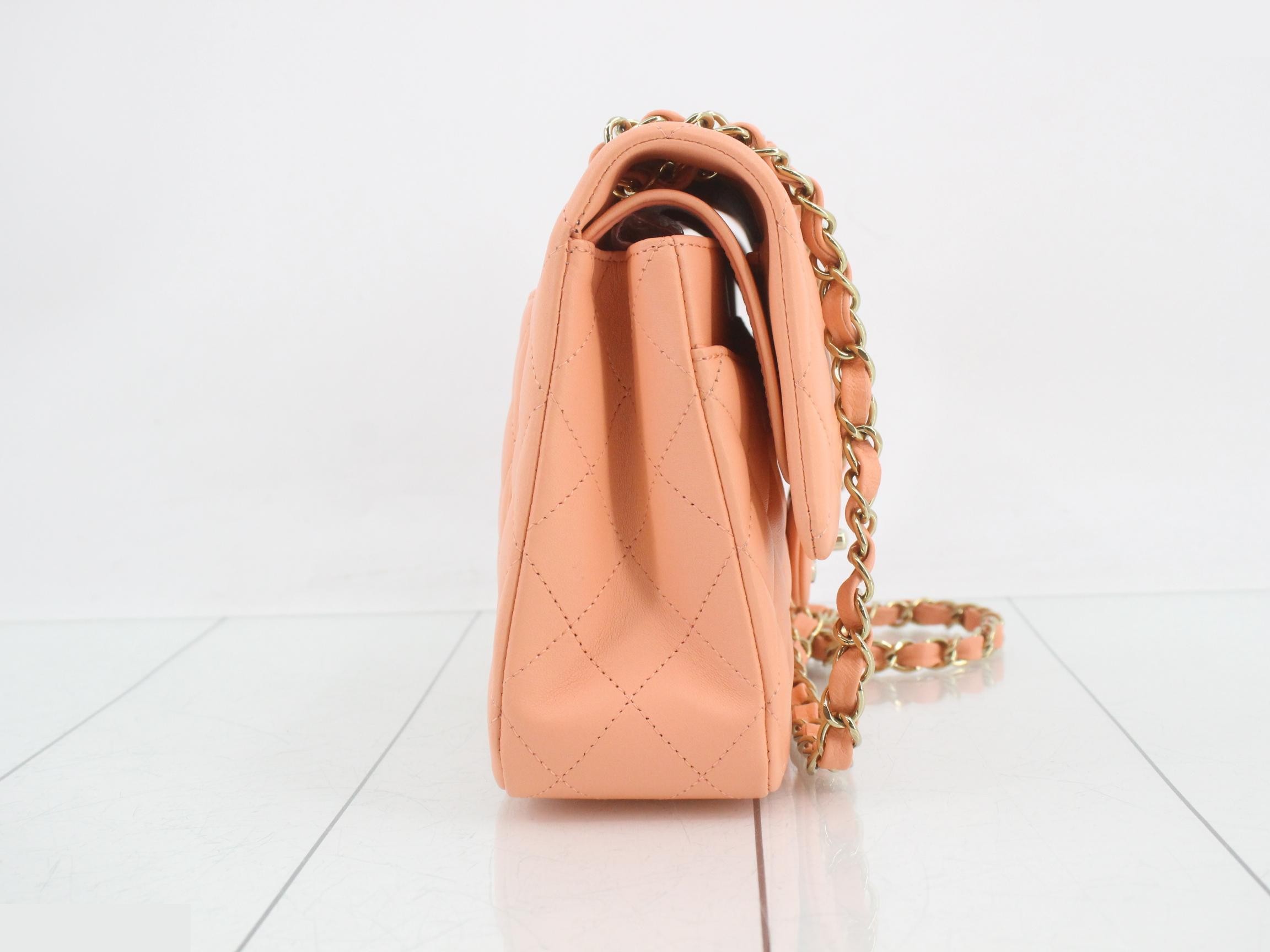 Double flap matelassé shoulder bag A01112 — view 4
