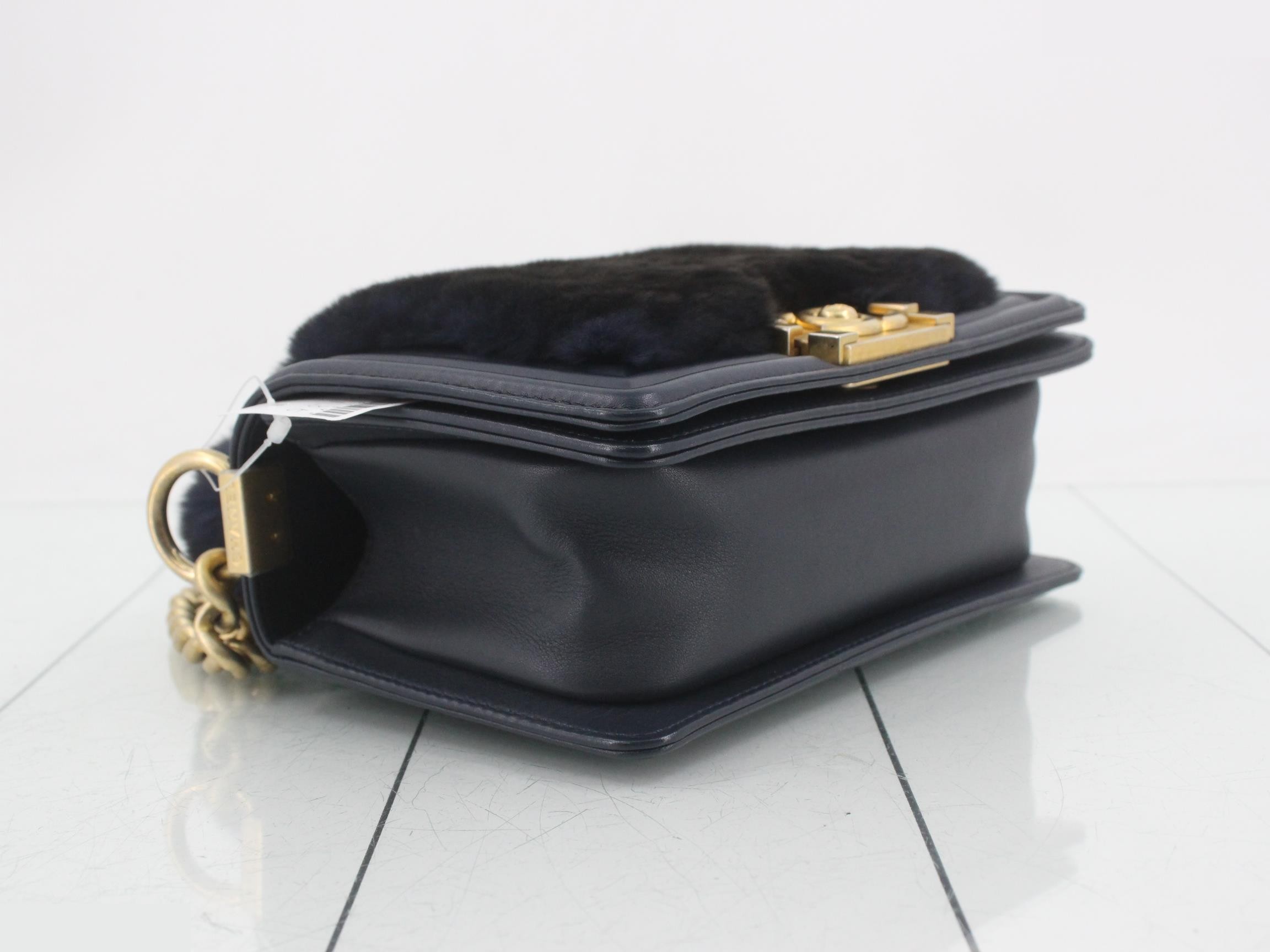 Boy Chanel Fur 2-Way Handbag/Chain Shoulder Bag, Navy — view 5