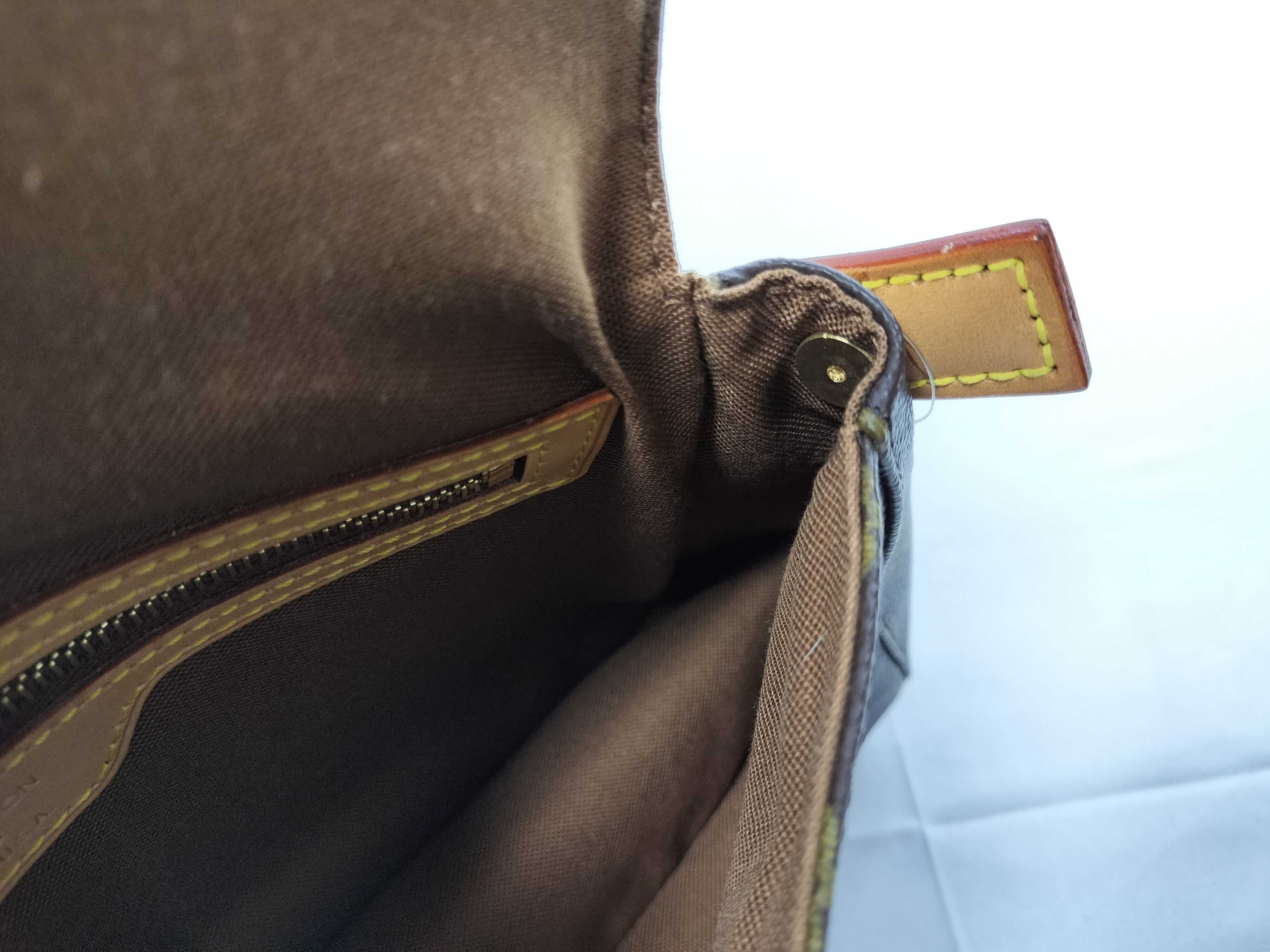 Monogram Mini Looping M51147 One-Shoulder Bag — view 9