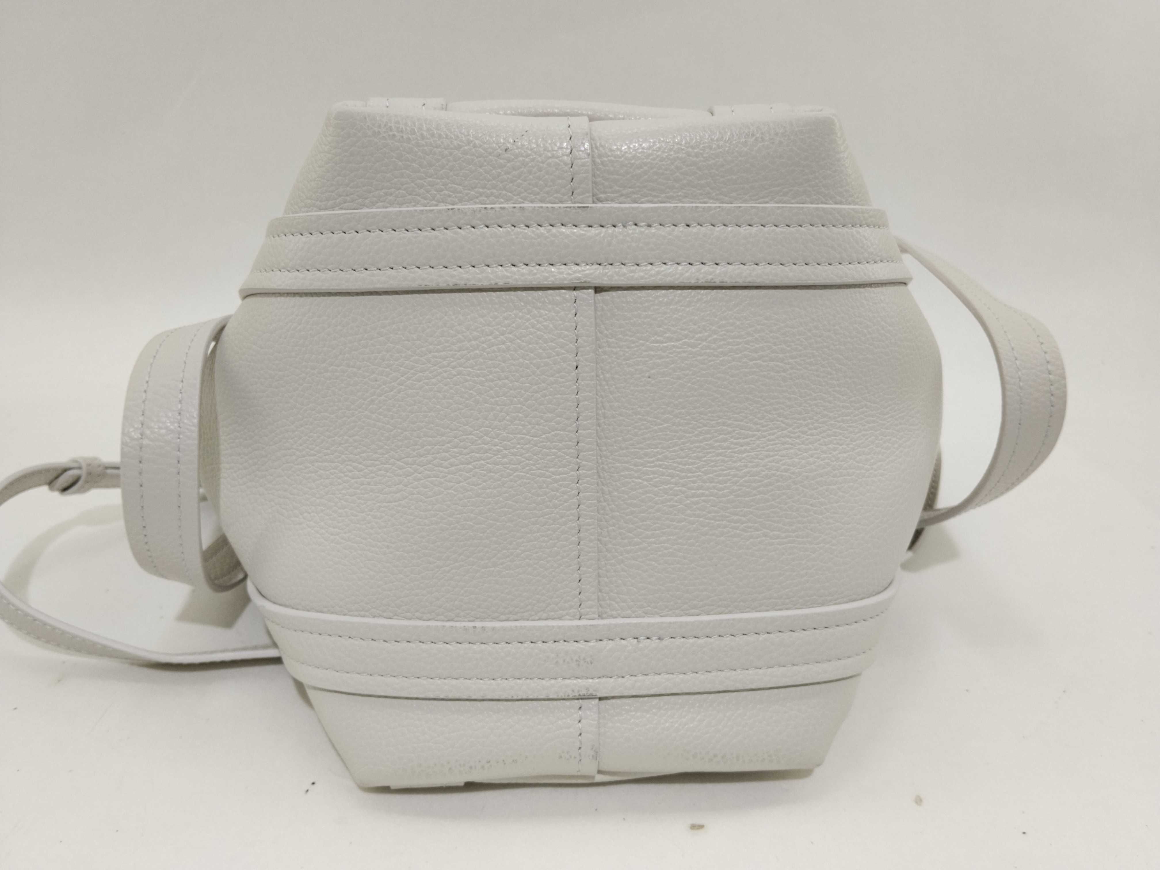 Everyday Tote XS Leather 2-Way Handbag White 672793 Handbag — view 3