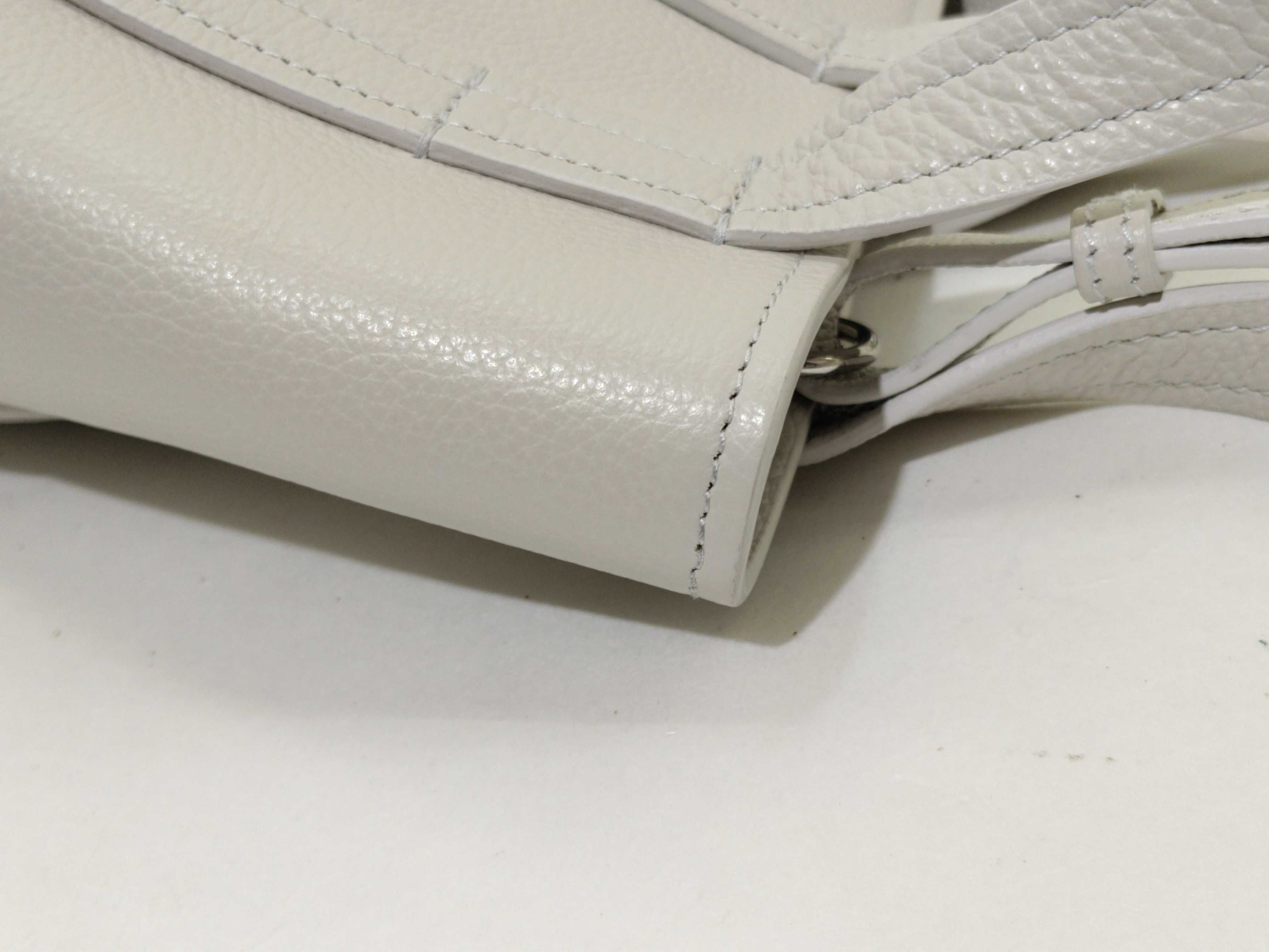 Everyday Tote XS Leather 2-Way Handbag White 672793 Handbag — view 8