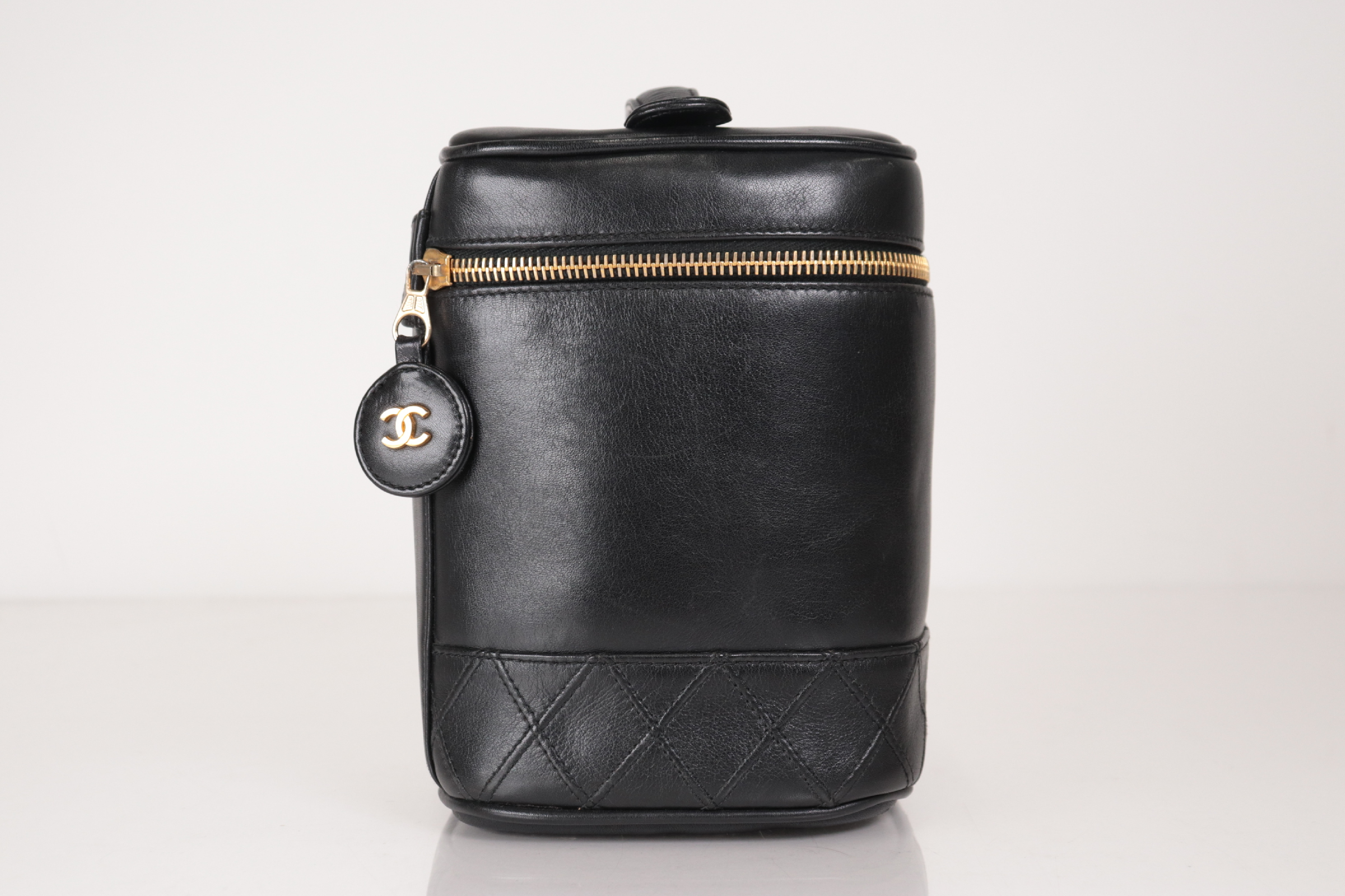 Bicolore Lamb Vanity Bag — view 4