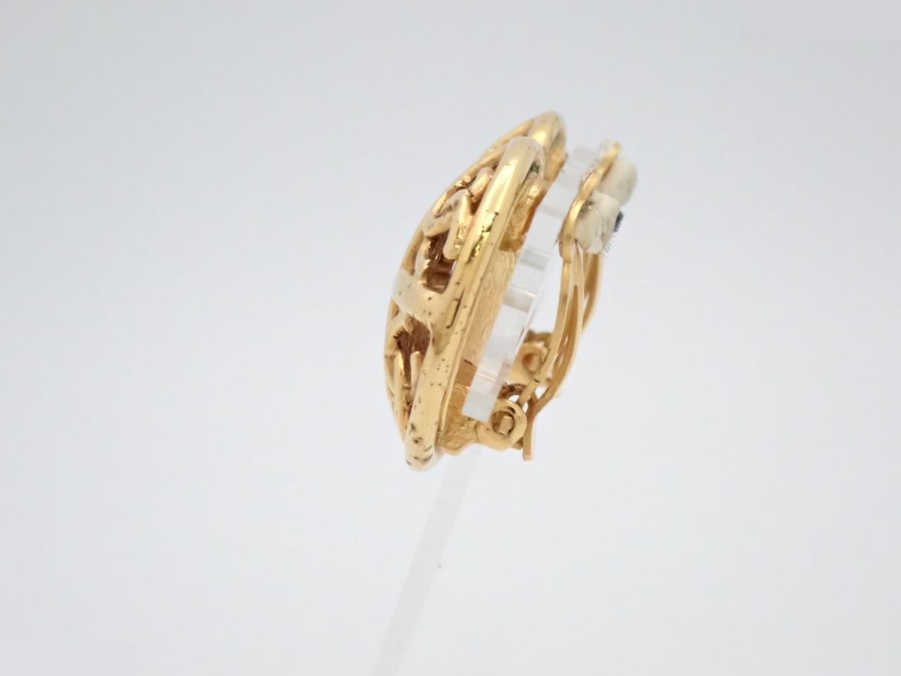 gold — view 3