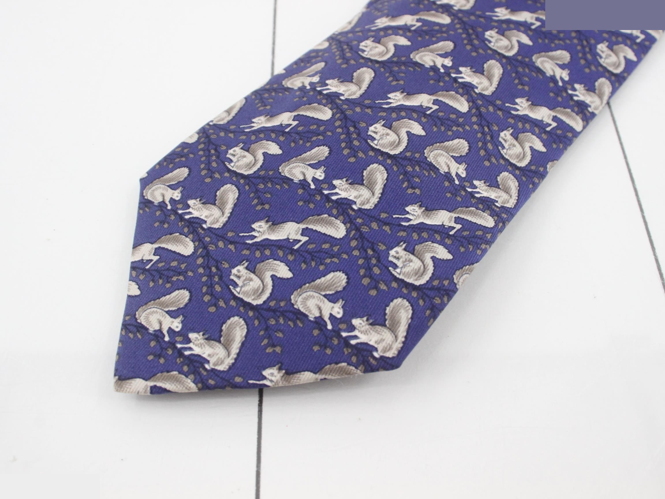 Silk tie — view 3
