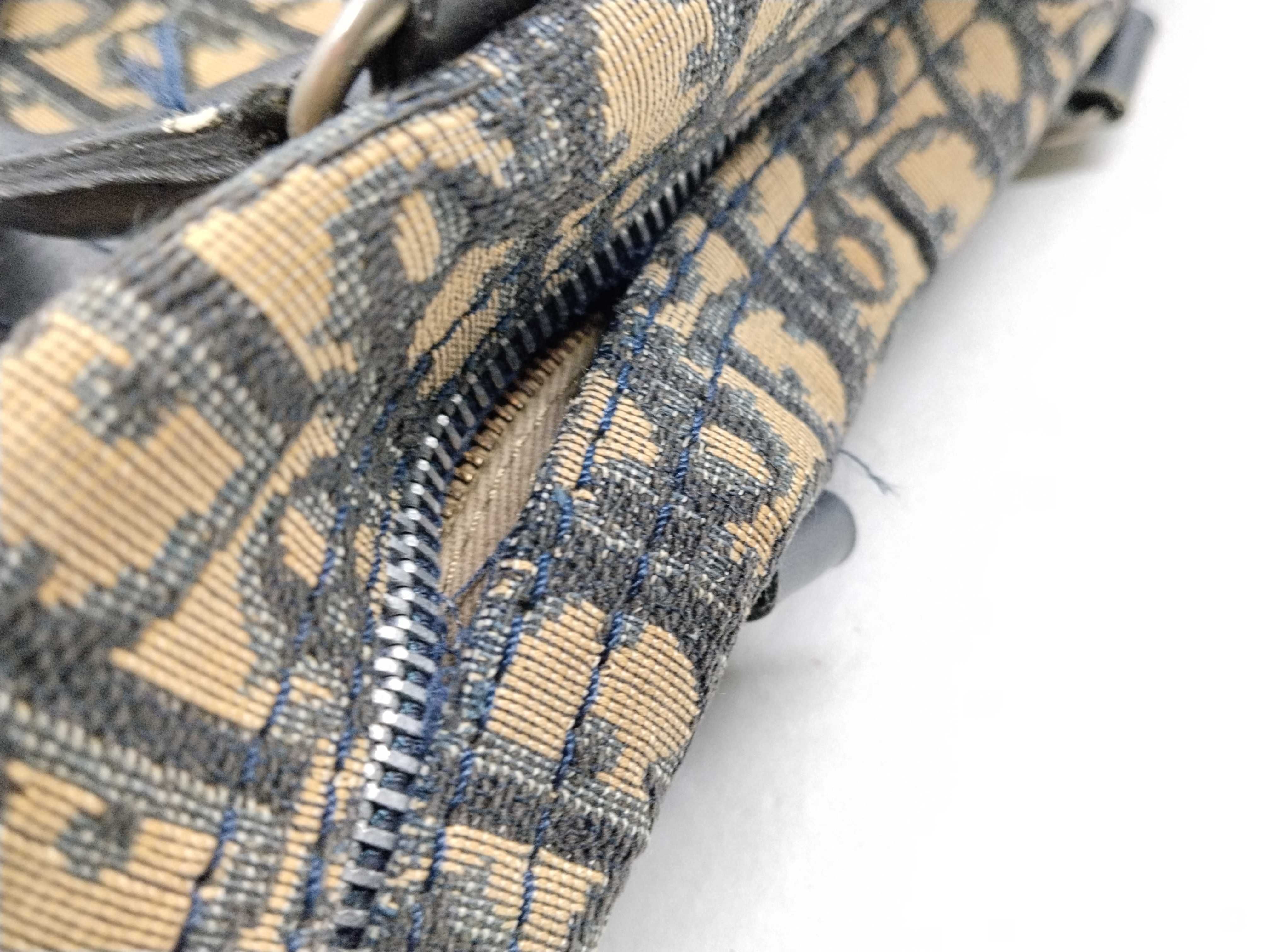 Trotter Bowling Bag Boston Bag — view 15