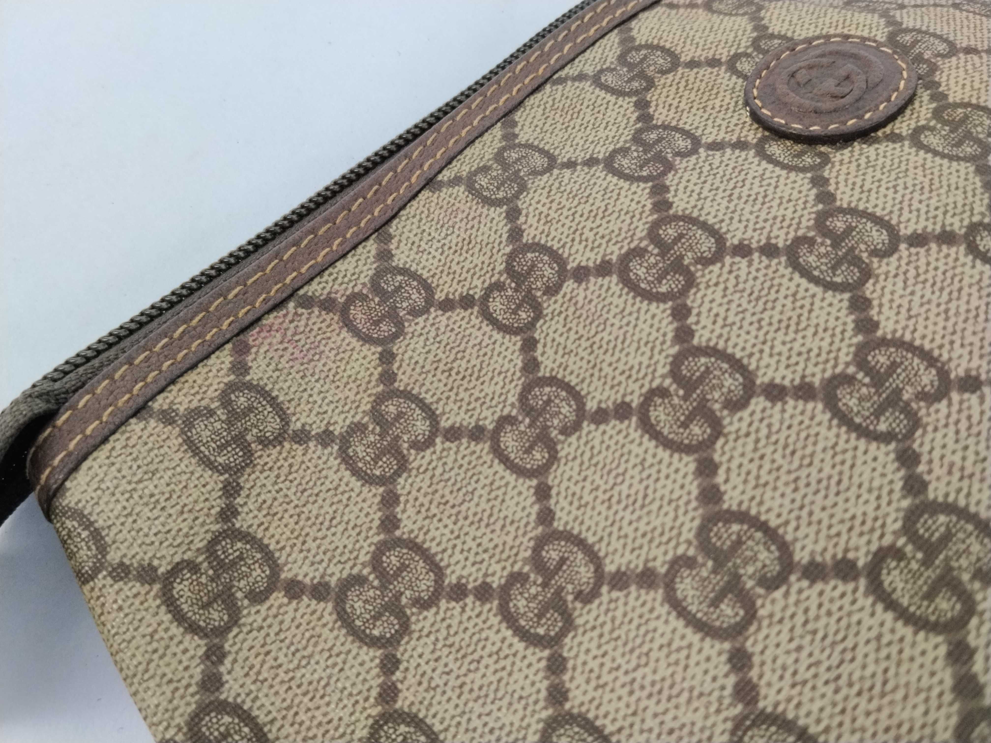 GG Canvas Gucci GG Pattern Second Bag Pouch — view 10