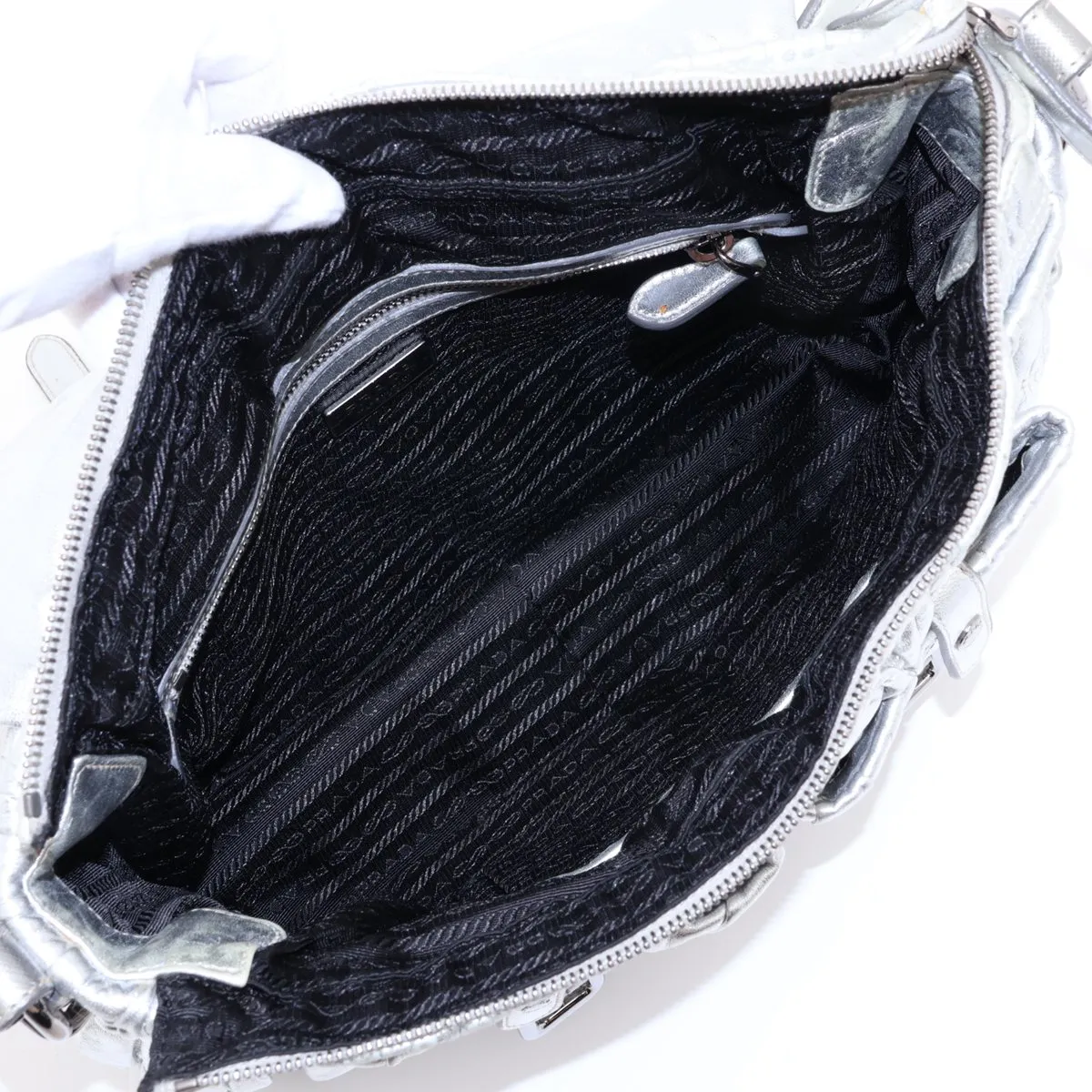 leather shoulder bag, silver — view 6