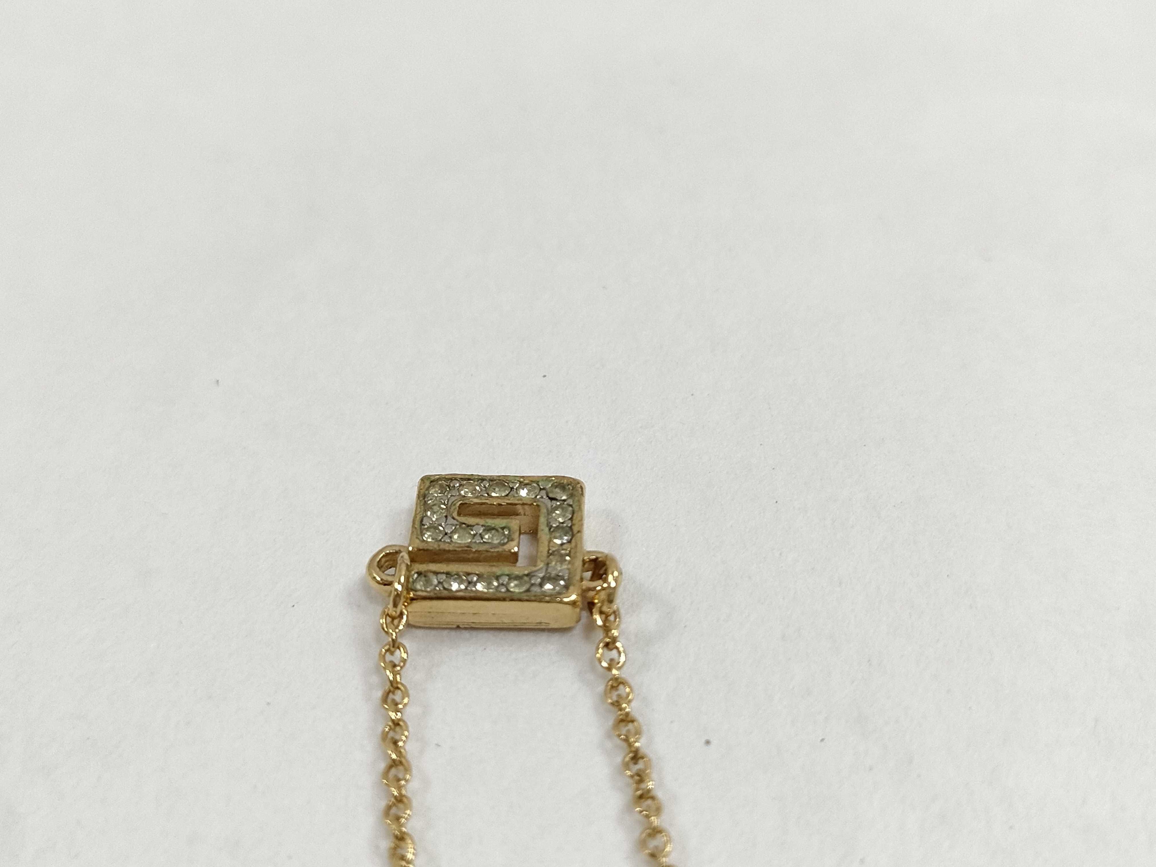 necklace — view 4