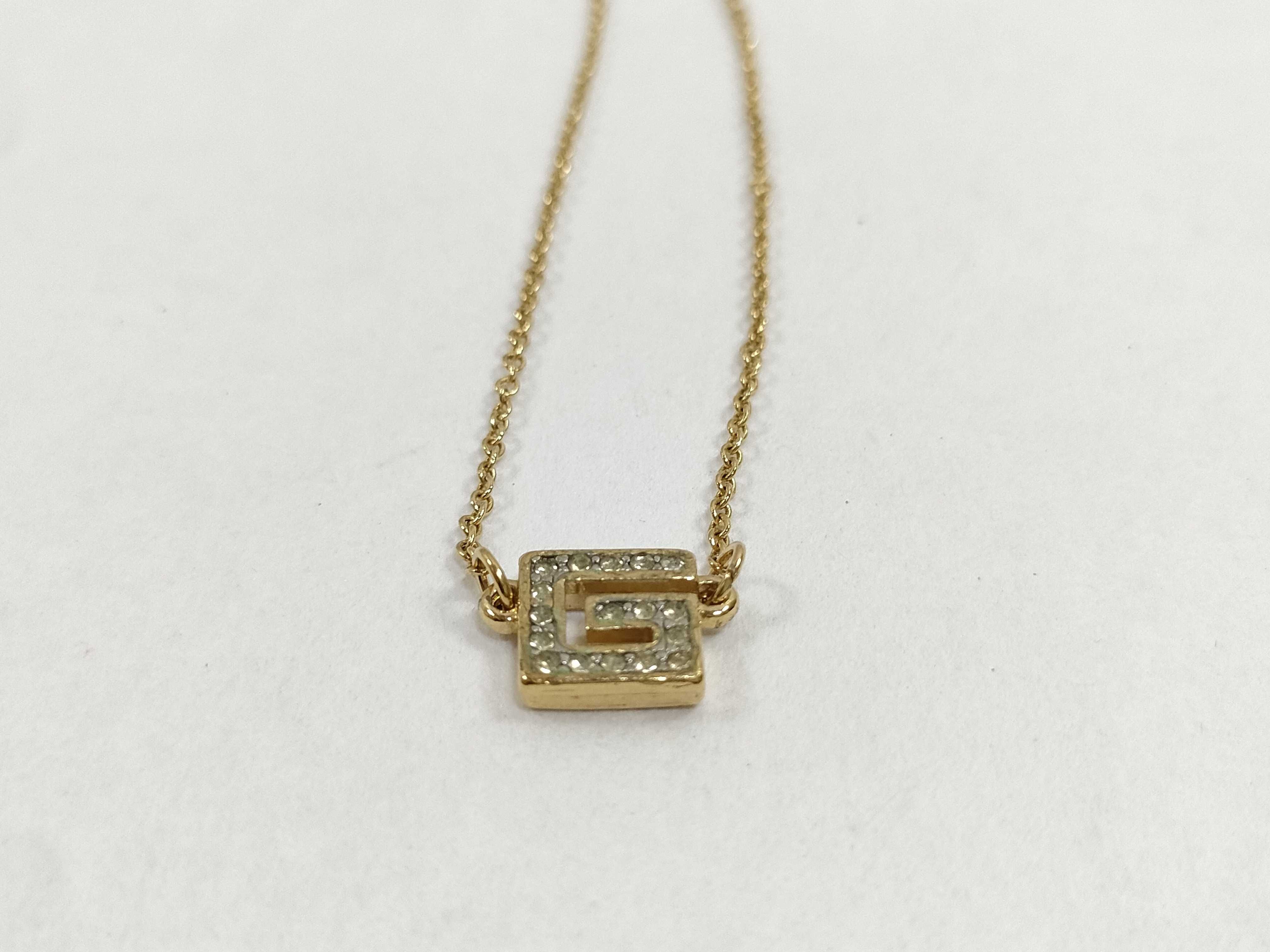 necklace — view 5