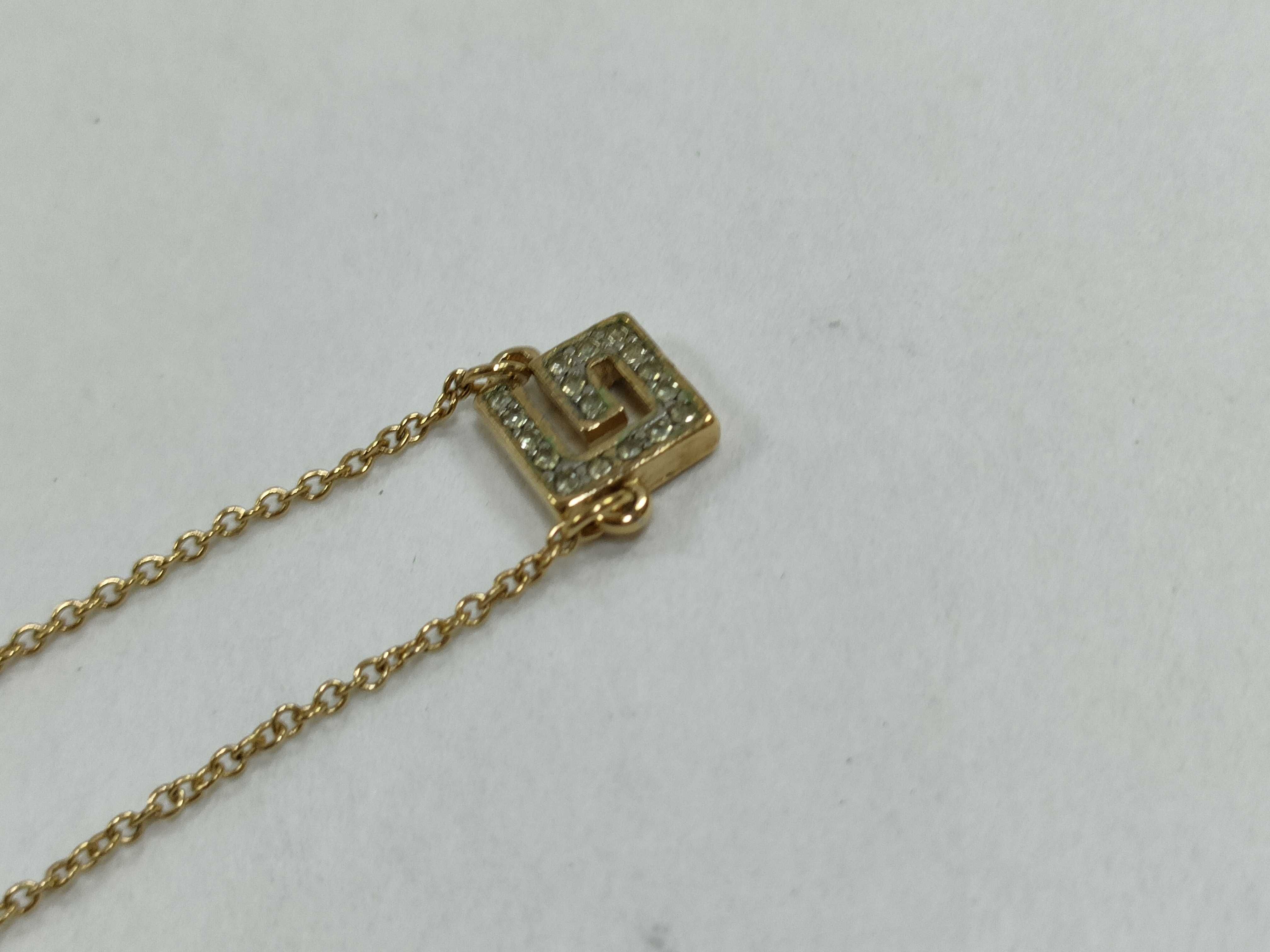 necklace — view 9