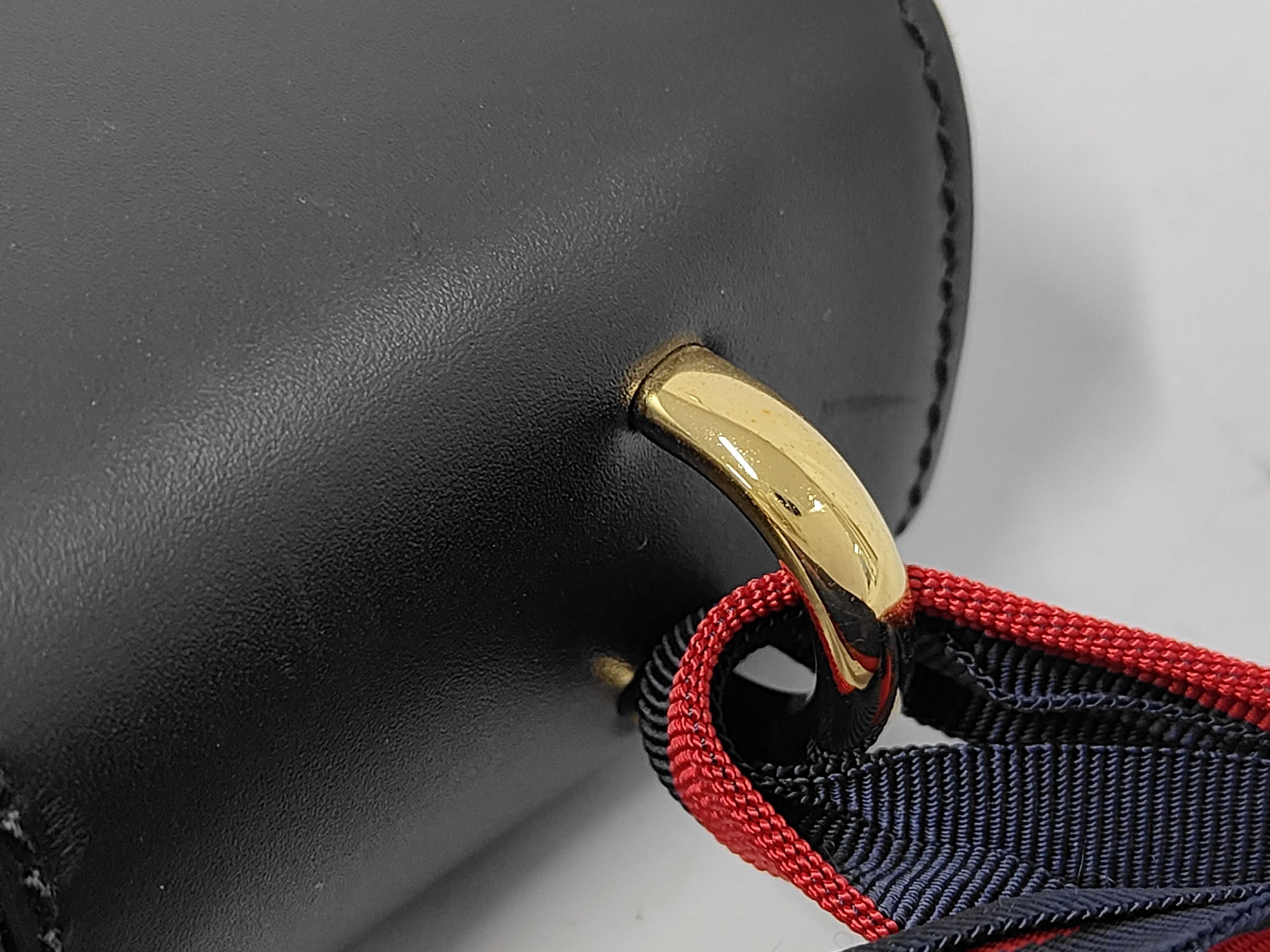 421882 Sylvie Sherry Line Black Shoulder Bag — view 5