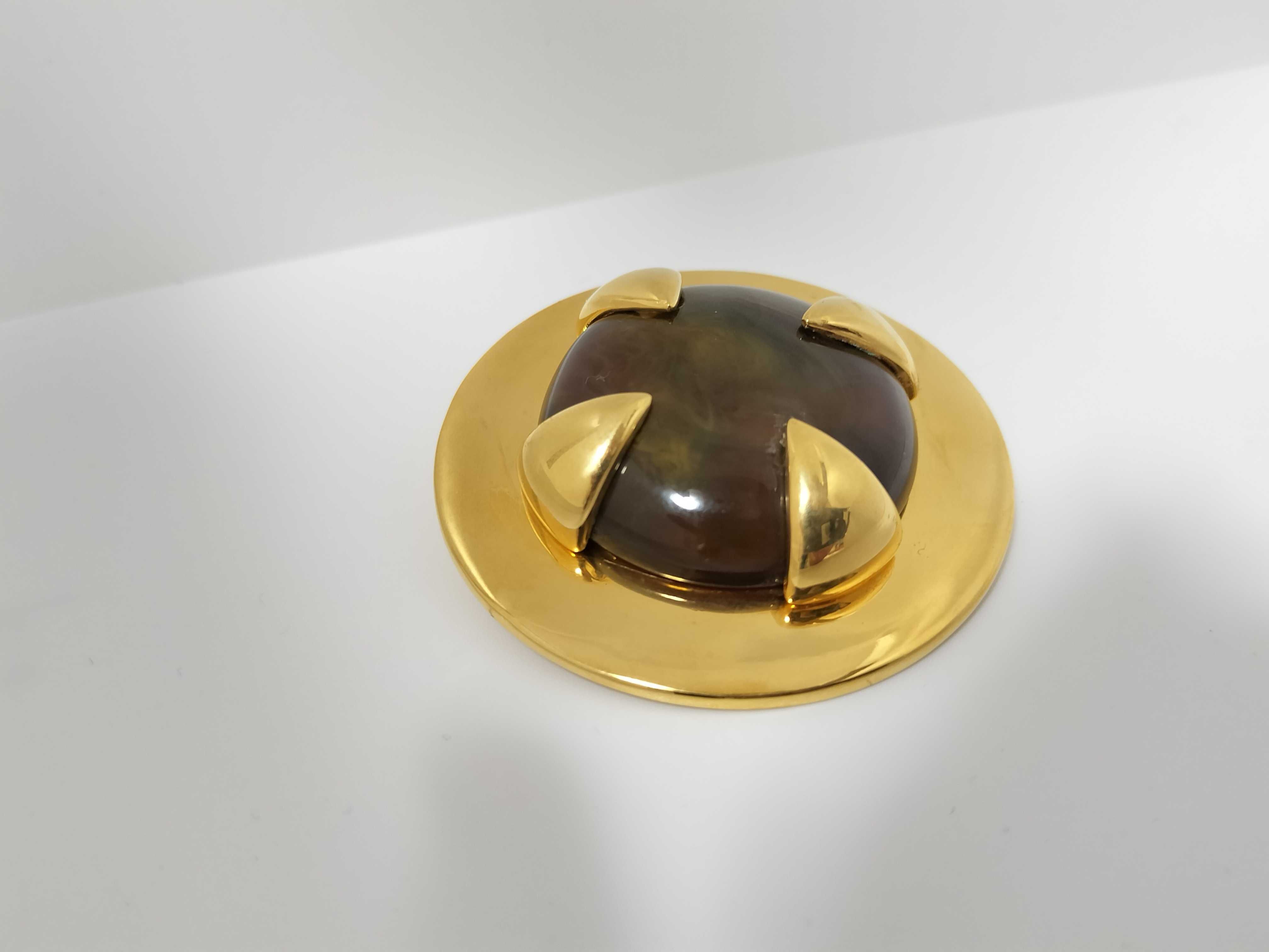 Gold Brooch — view 8