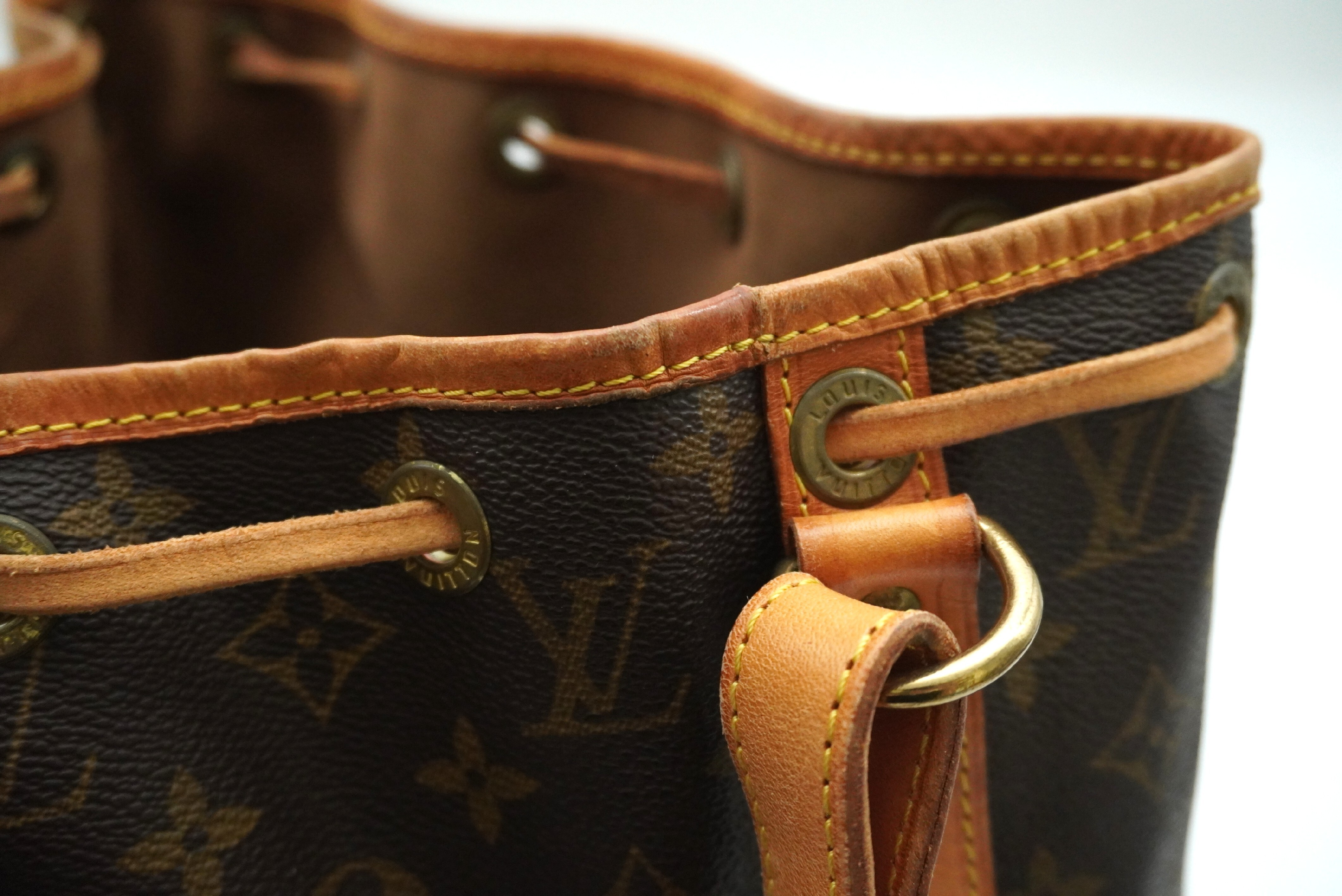 Monogram Petit Noé M42226 Shoulder Bag — view 13