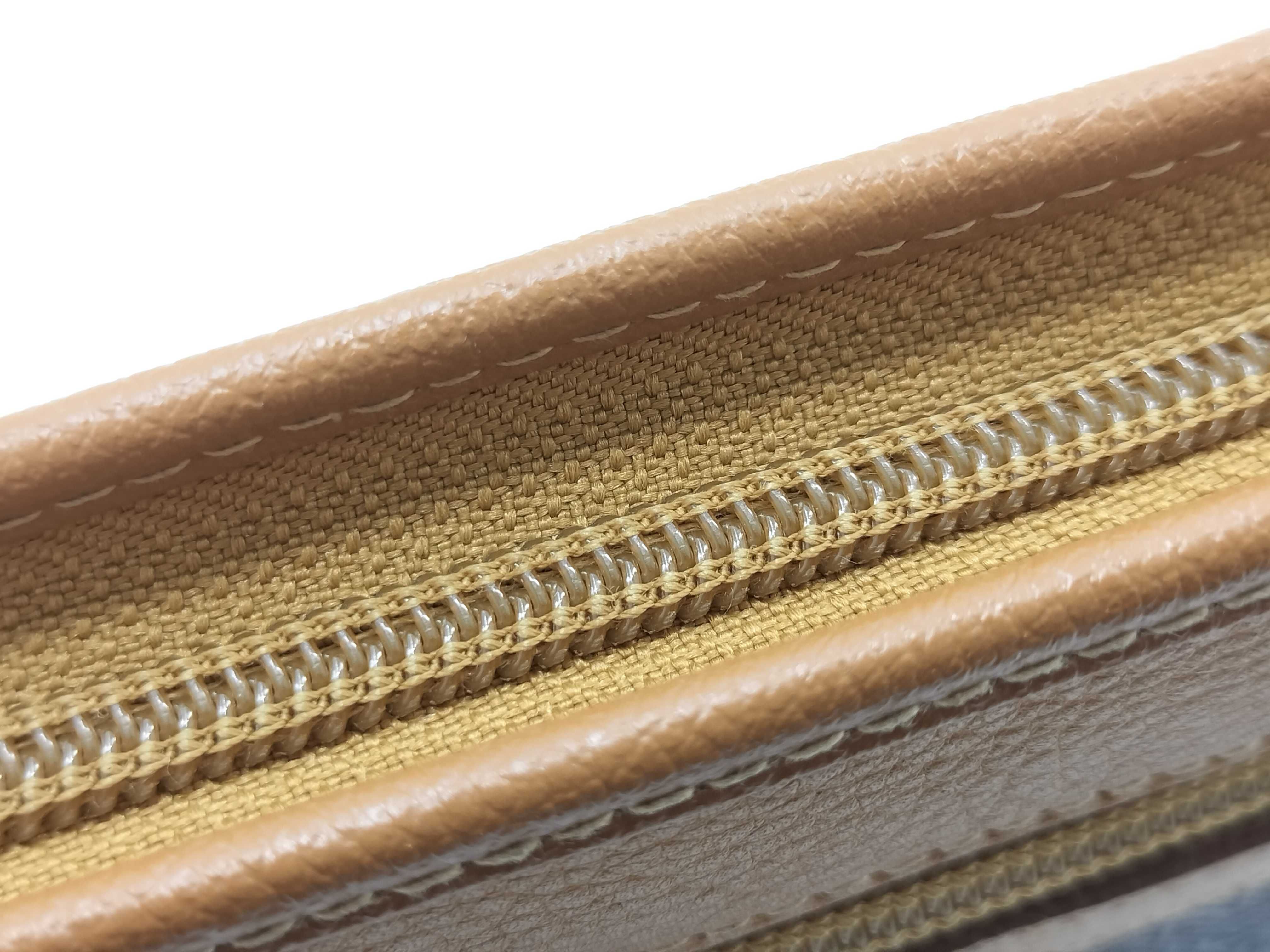 Clutch Bag BB Logo Black — view 10