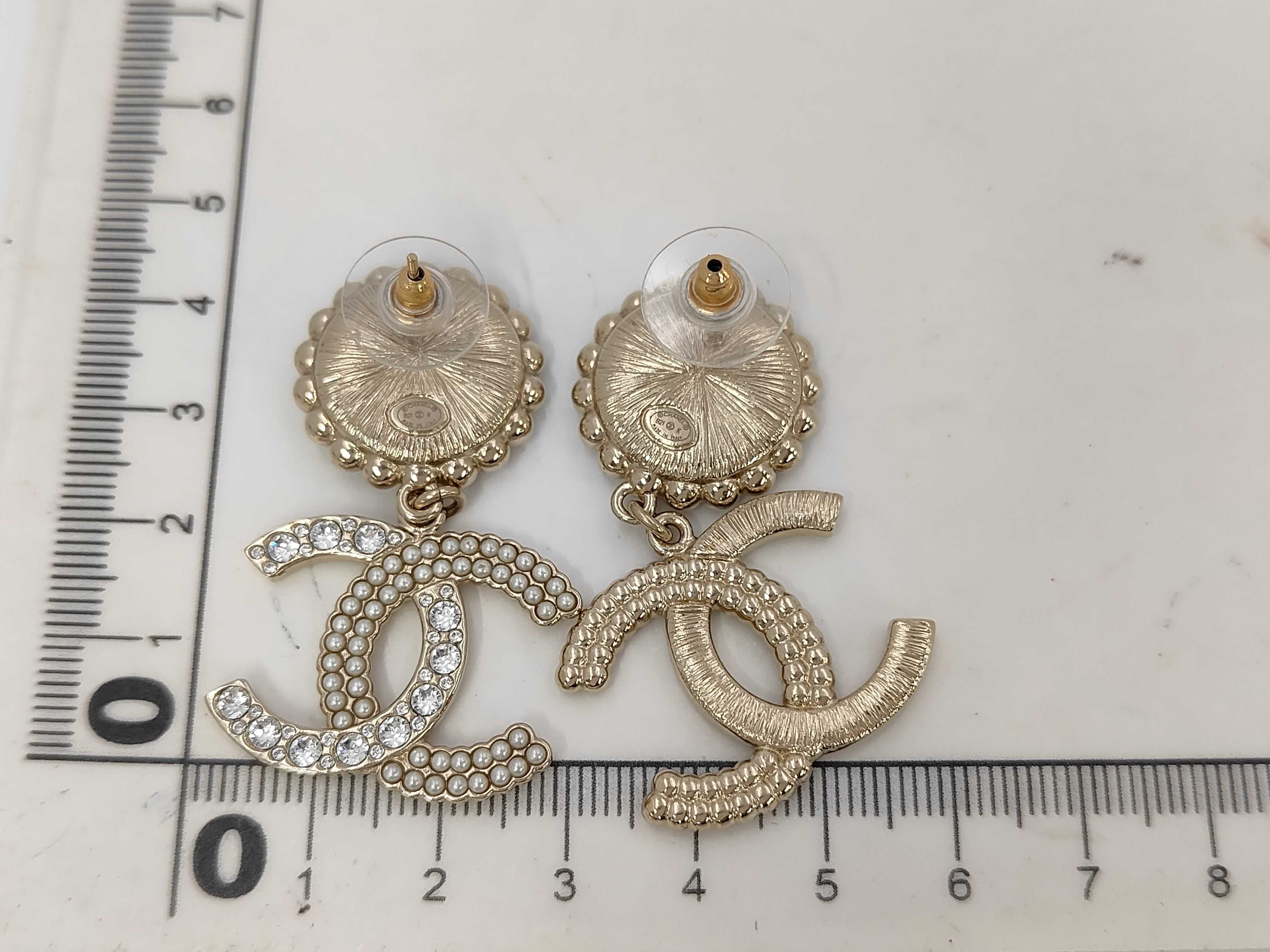 AB7390 Earrings B21K Earrings — view 7