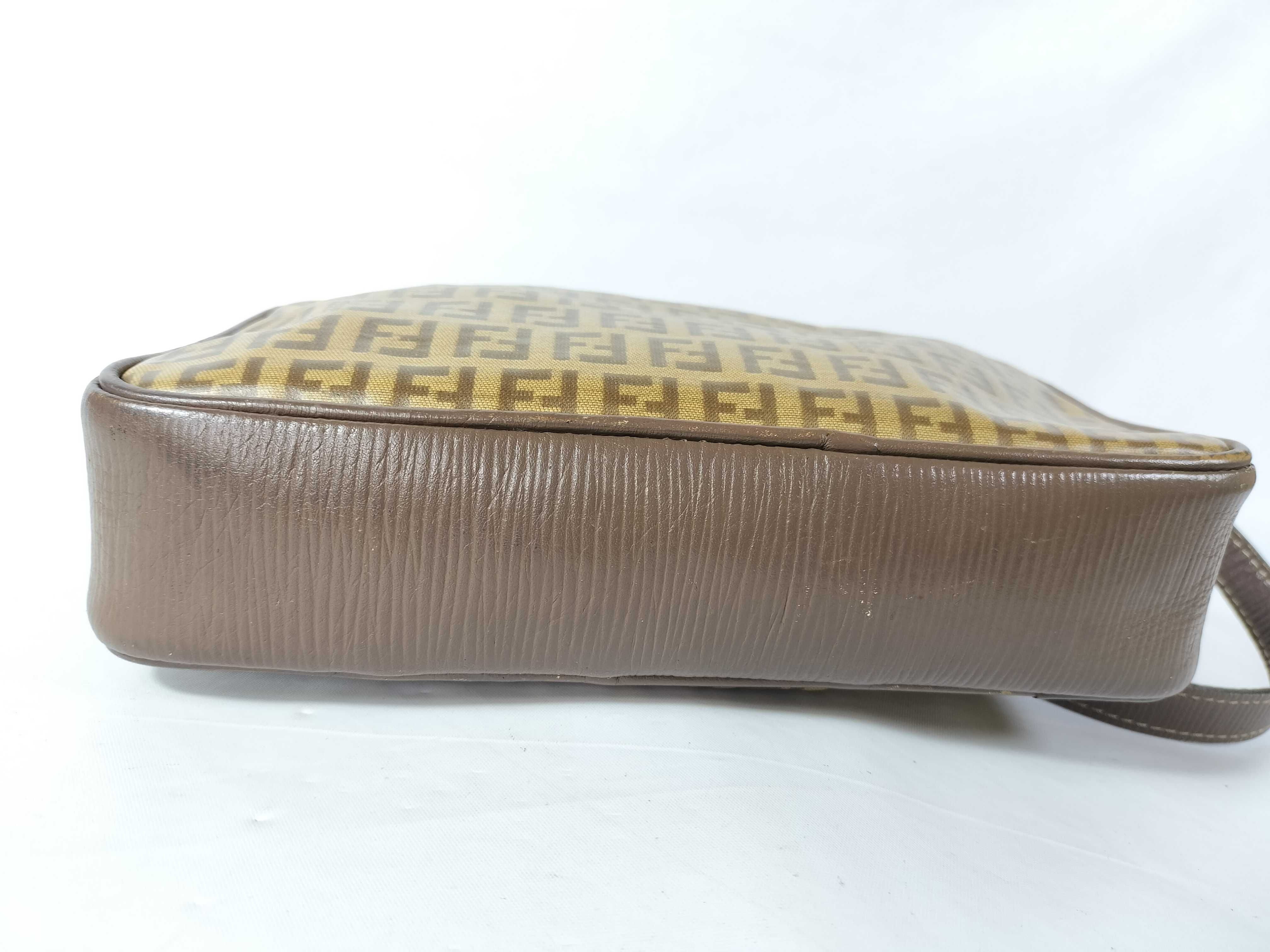 Zucca pattern shoulder camera bag — view 6