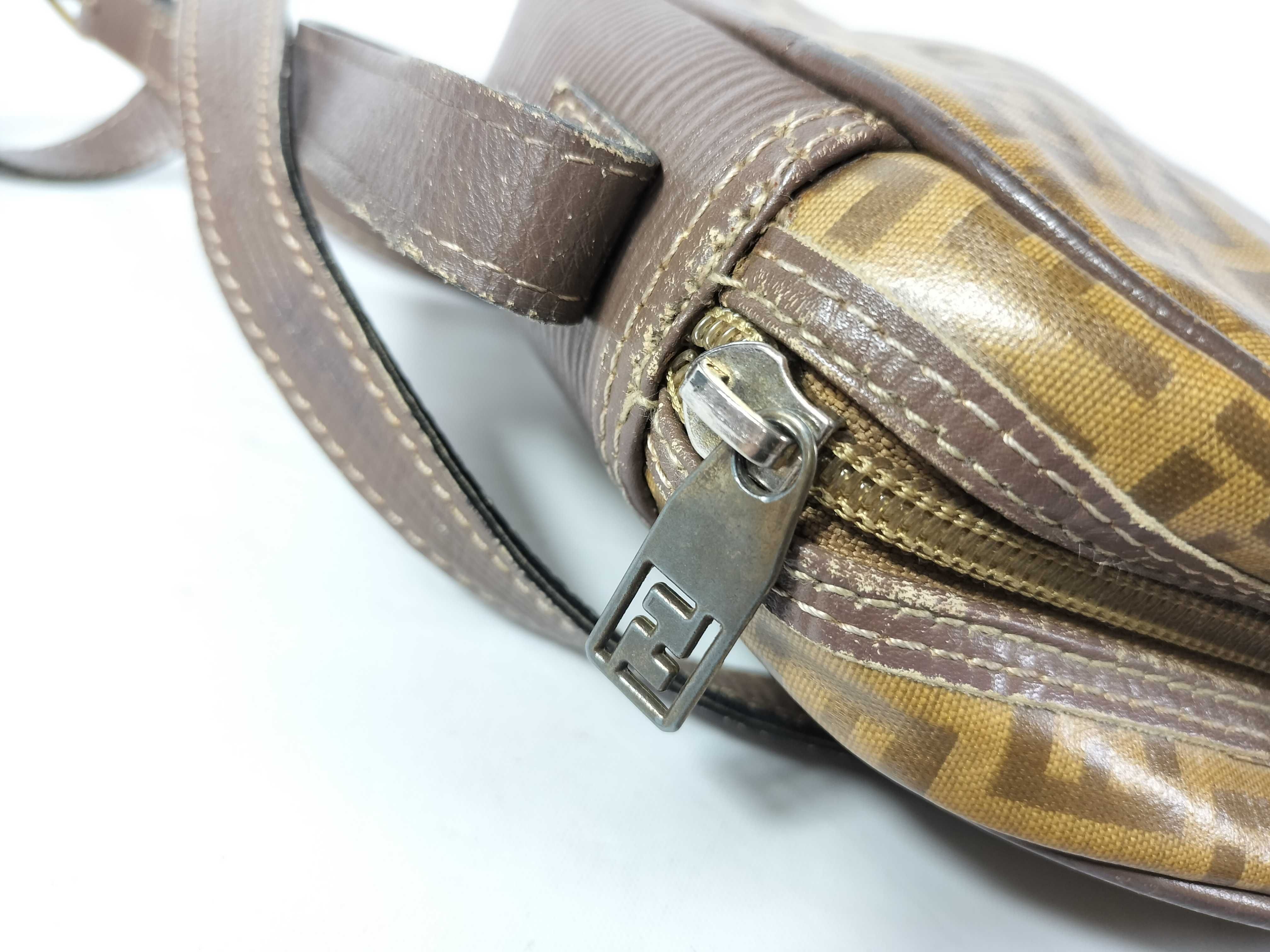 Zucca pattern shoulder camera bag — view 7
