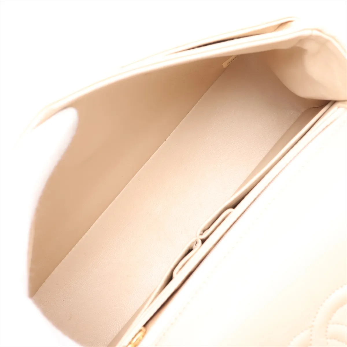 Matelassé Lambskin Double Flap Double Chain Bag, Beige, Gold Hardware, Item No. 1178434 (Serial No. 1) — view 7
