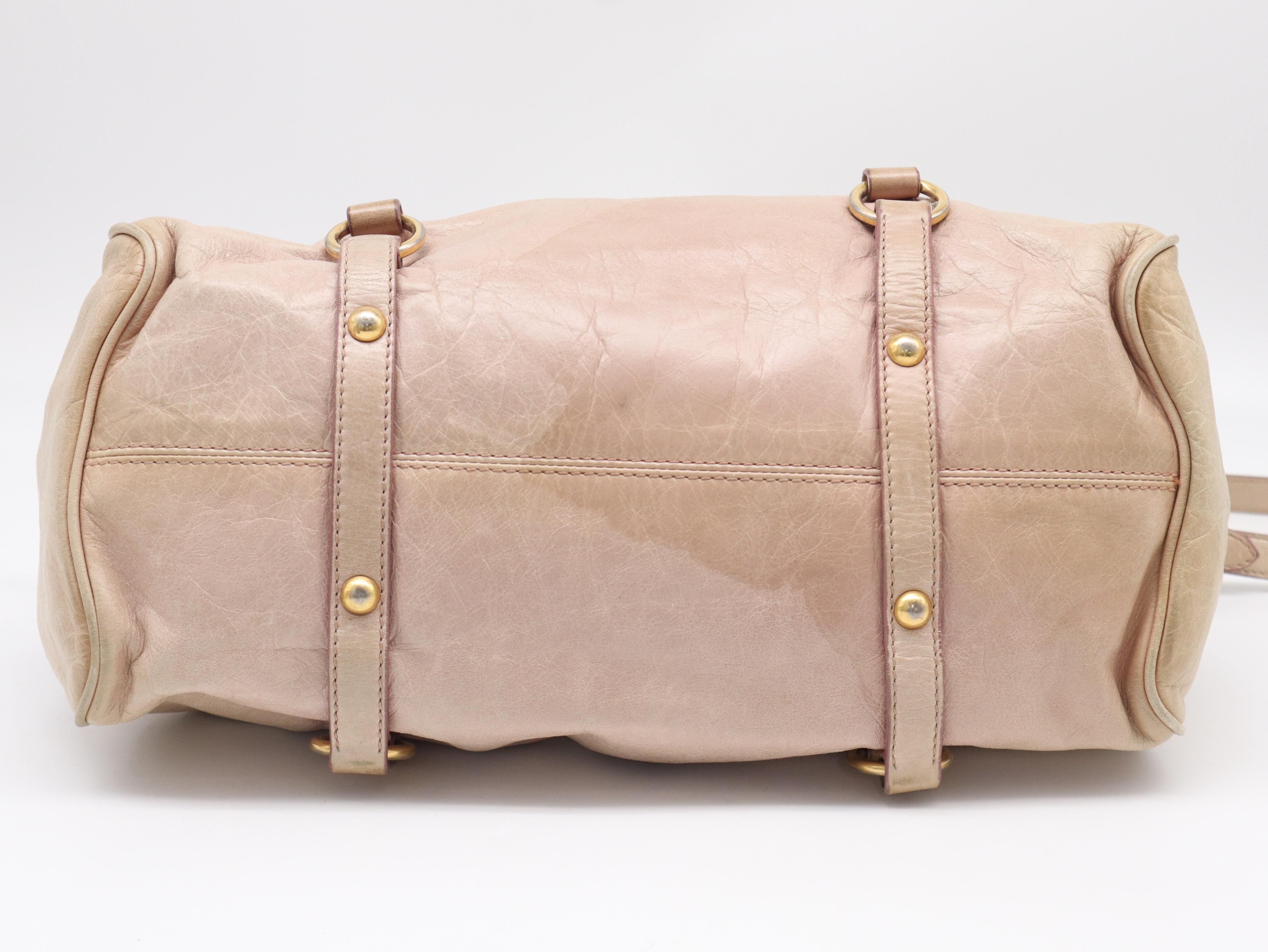 Vitello Luxe 2-Way Side Ribbon Beige Handbag — view 5