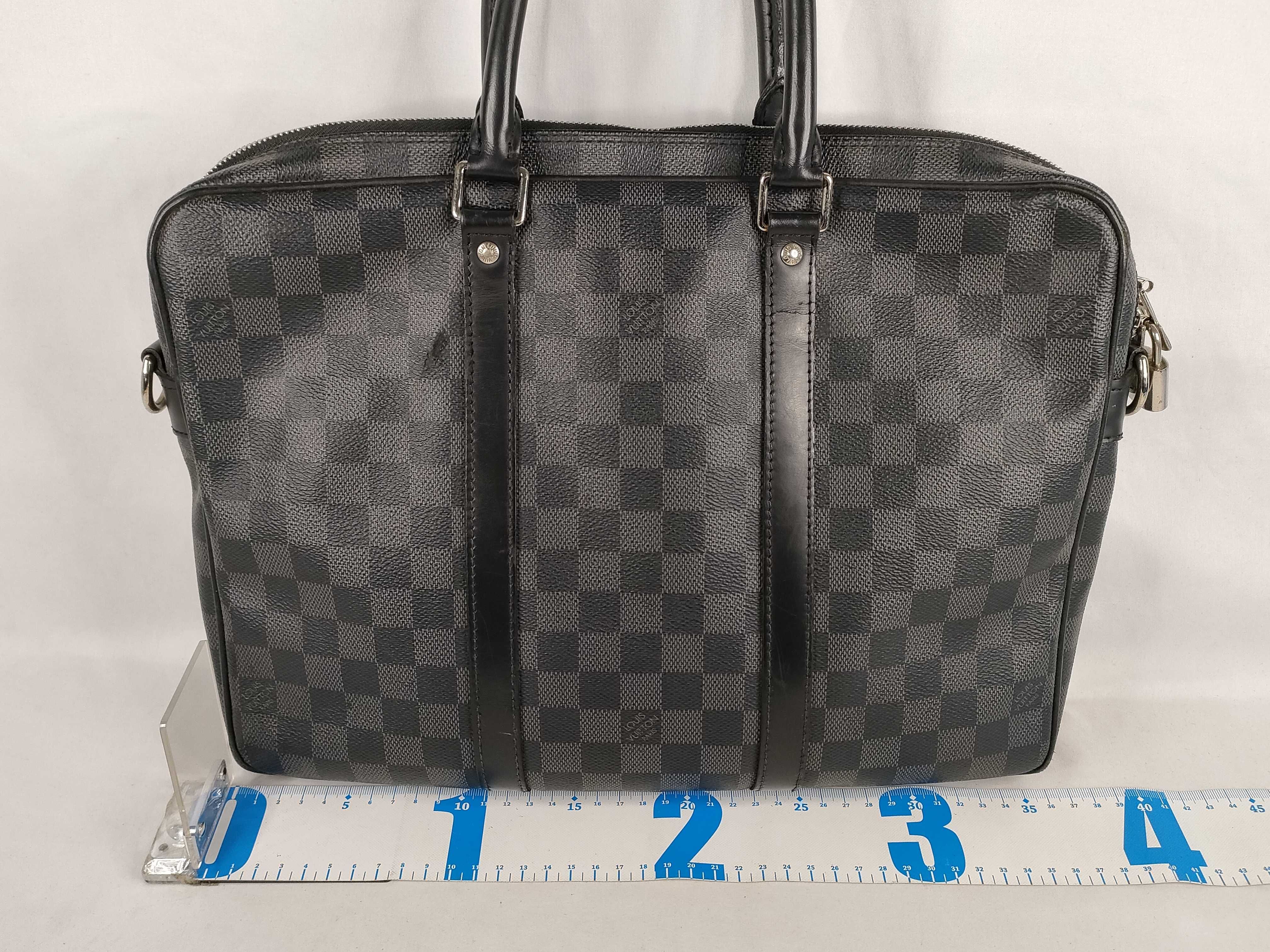 Damier Graphite Porte Documents Voyage PM N41478 Black (RFID detected) Business Bag — view 2
