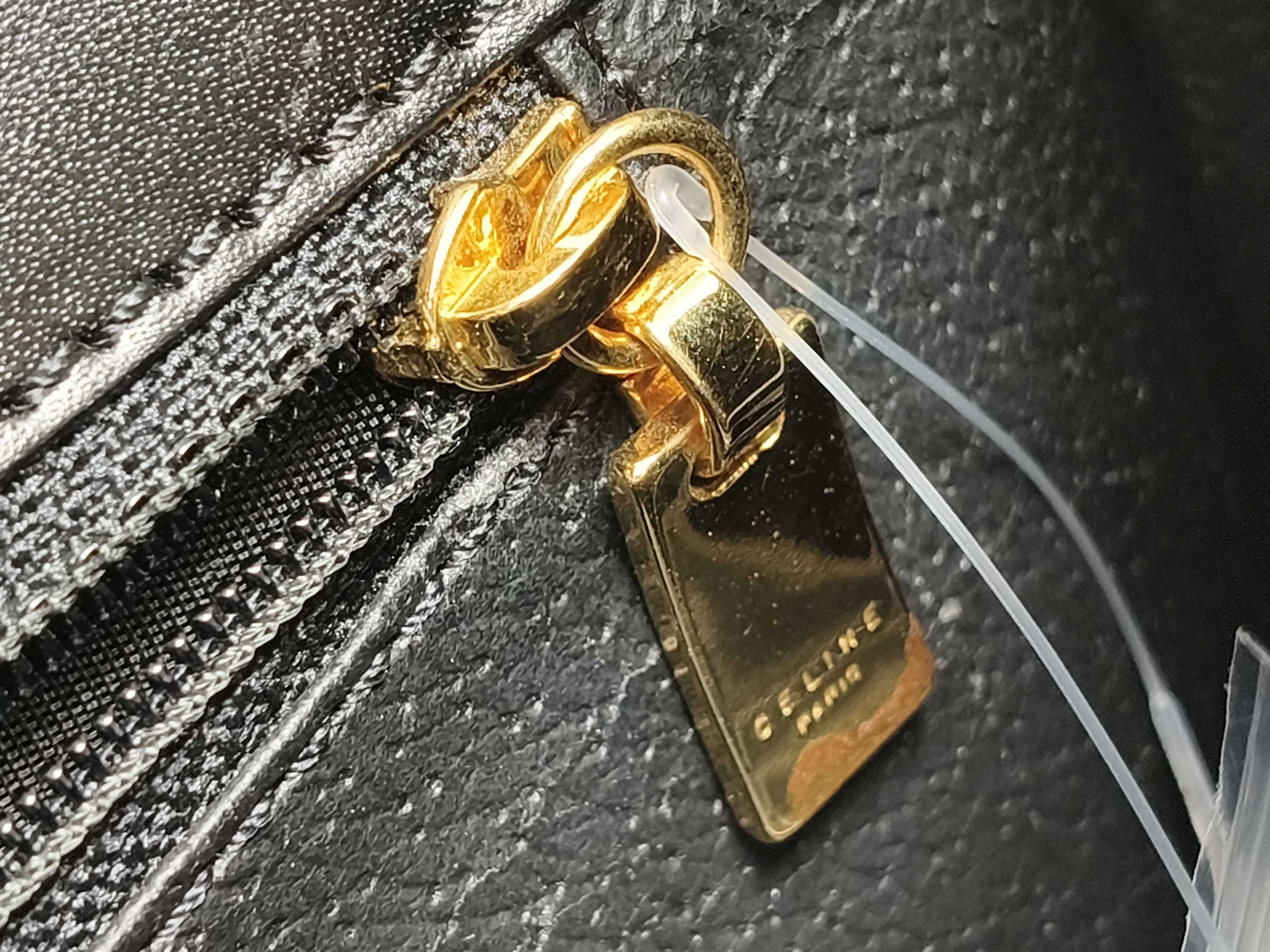 Black Macadam Turnlock Shoulder Bag — view 13