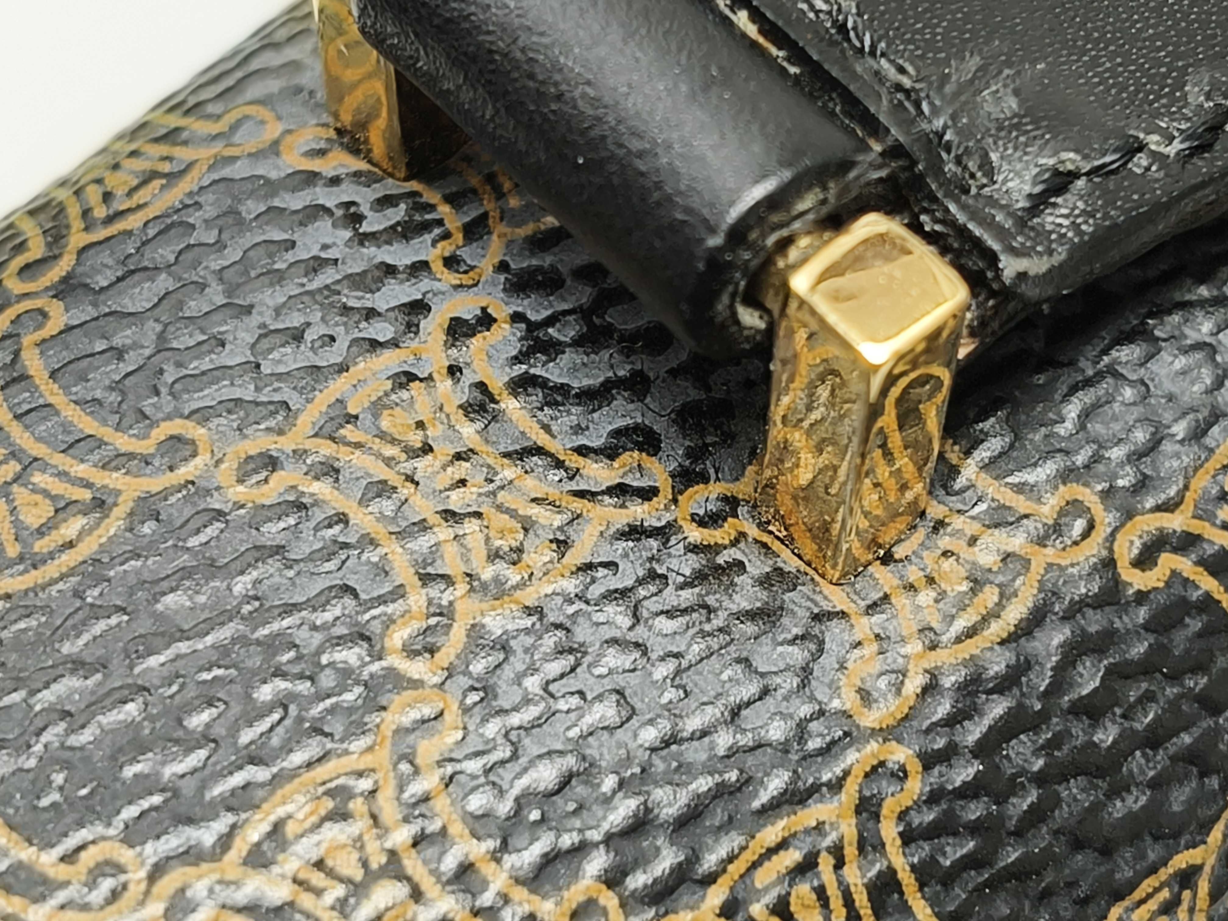 Black Macadam Turnlock Shoulder Bag — view 15