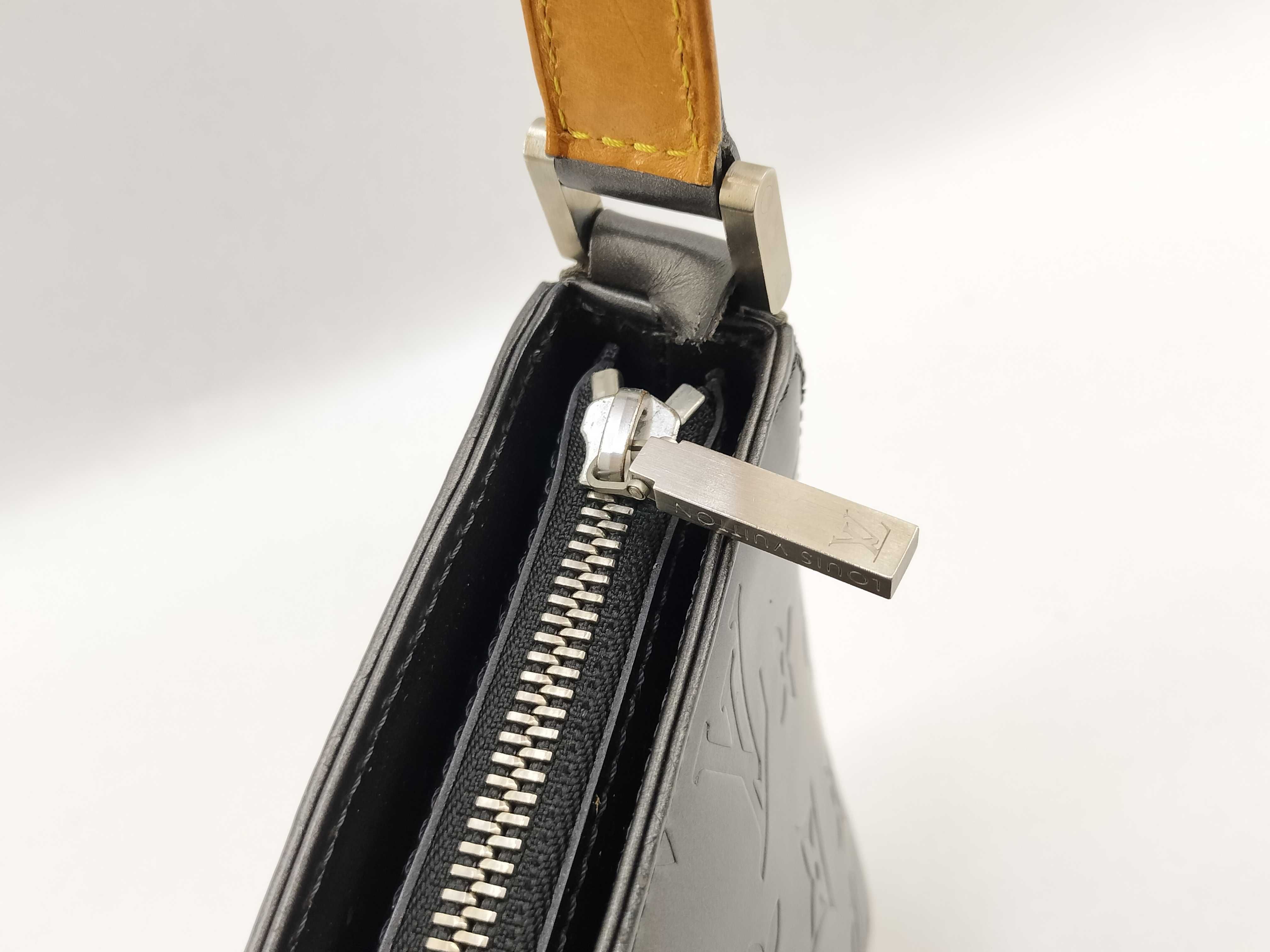Monogram Matte Louis Vuitton M55142 MI0023 Monogram Matte Fowler Handbag One Shoulder Bag Noir Black Shoulder Bag — view 4