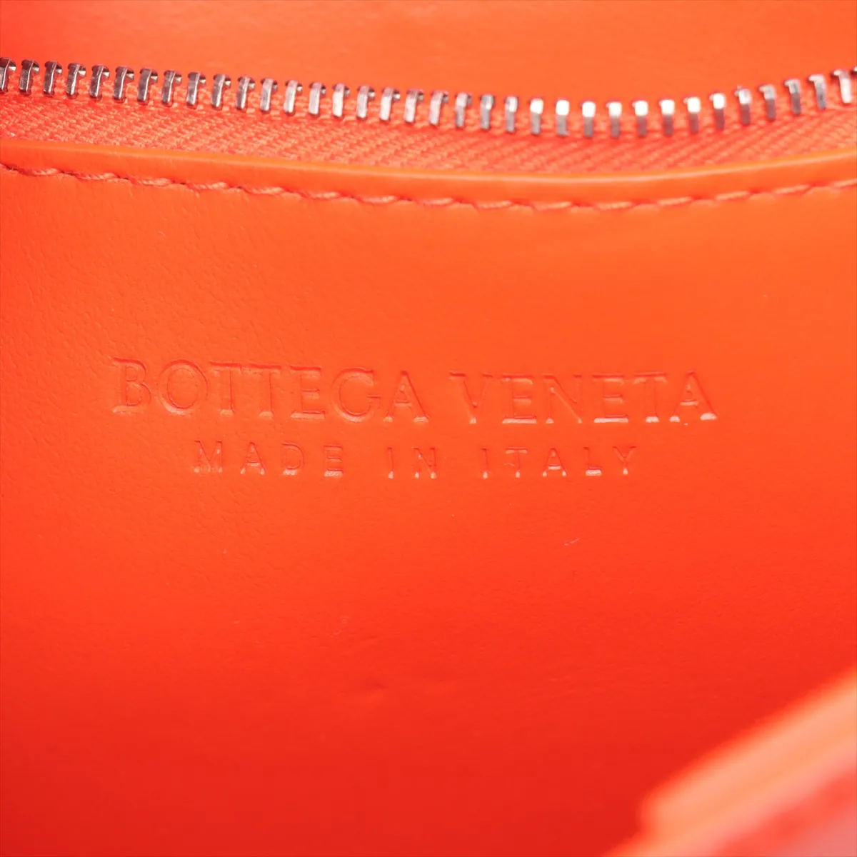 Maxi Intrecciato Cassette Leather Shoulder Bag Orange — view 8