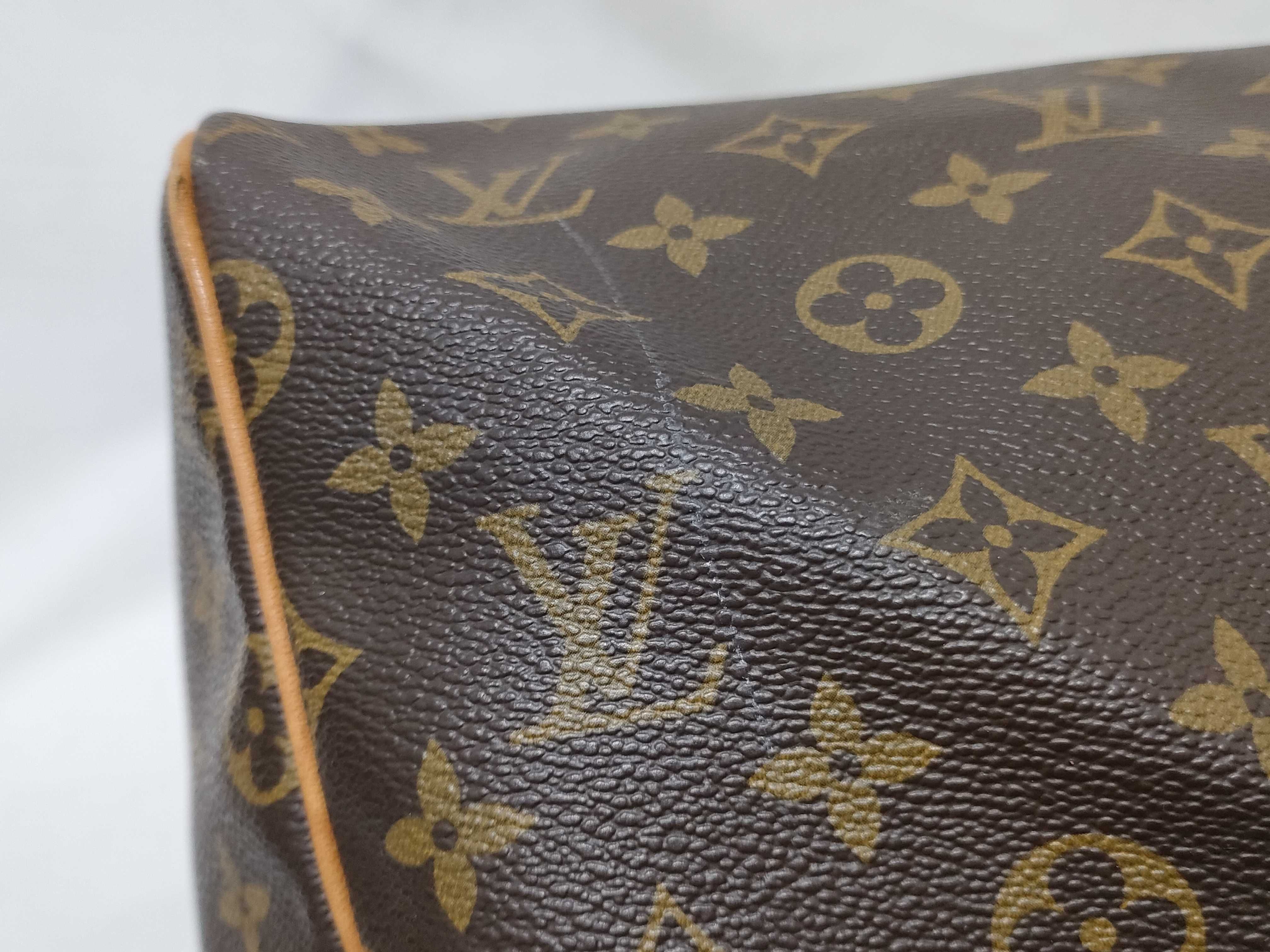 Monogram Keepall 55 Boston Bag Monogram M41424 Boston Bag — view 14