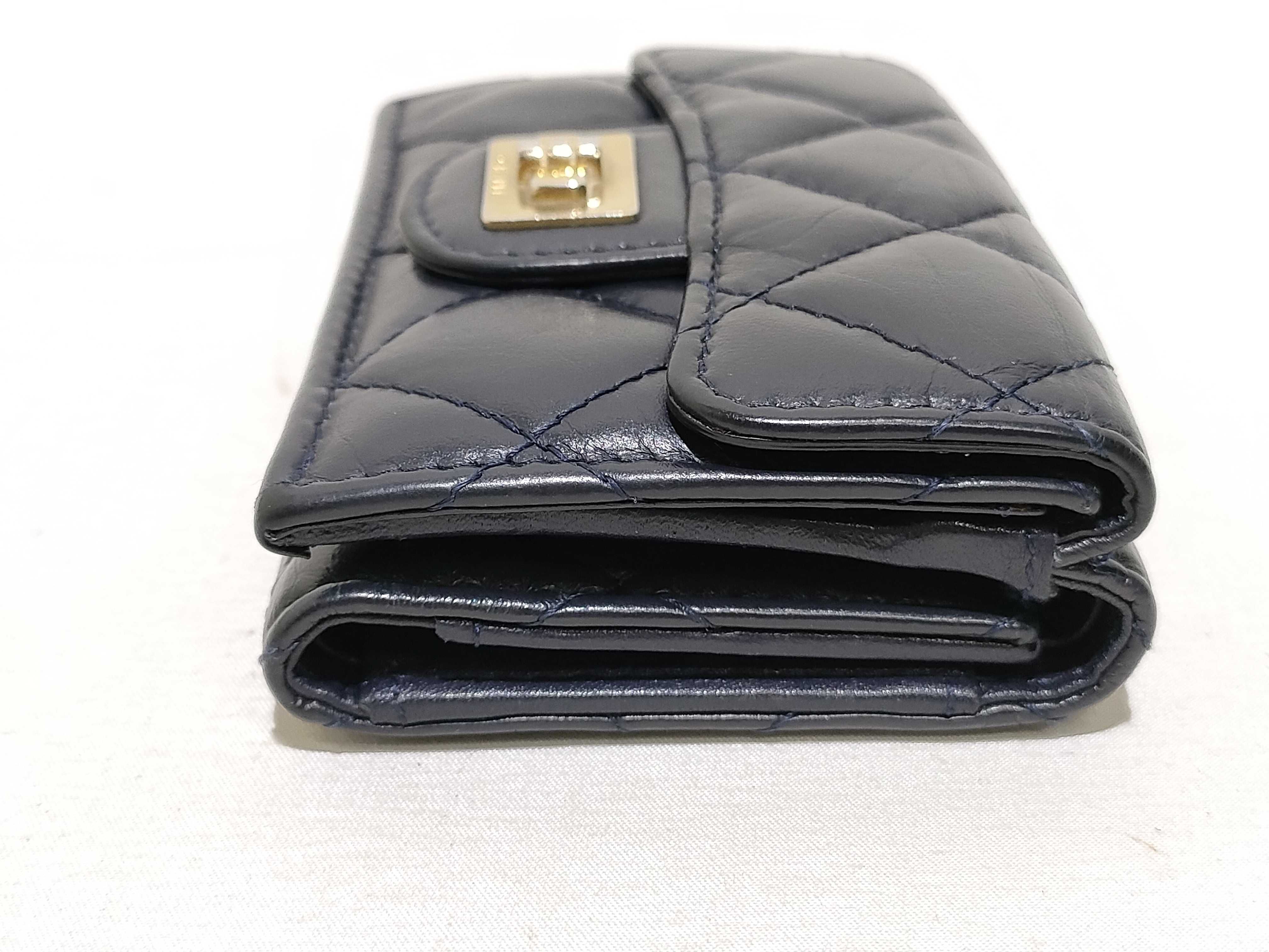 Lambskin Tri-fold Wallet (with seal) — view 5