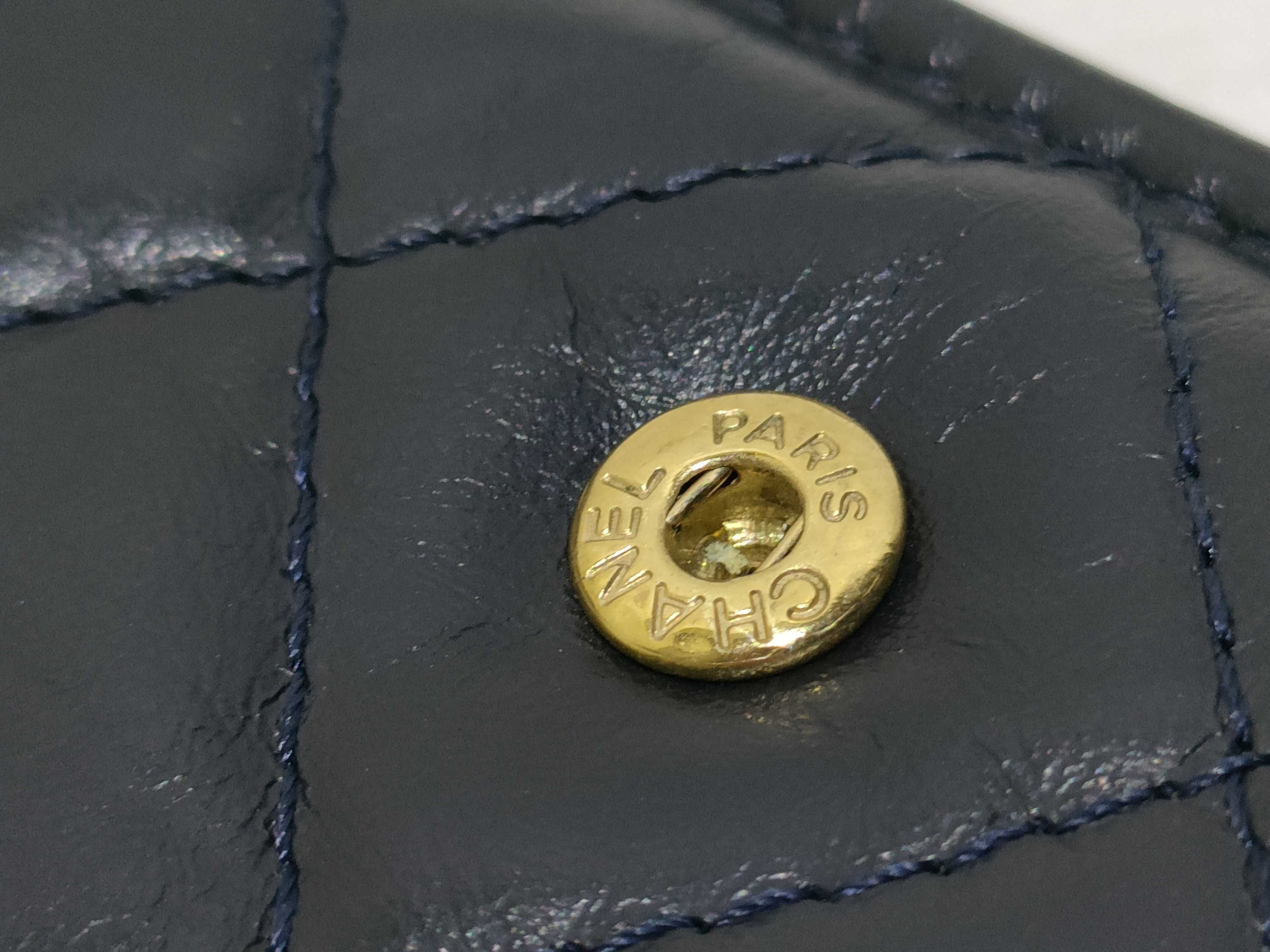 Lambskin Tri-fold Wallet (with seal) — view 8
