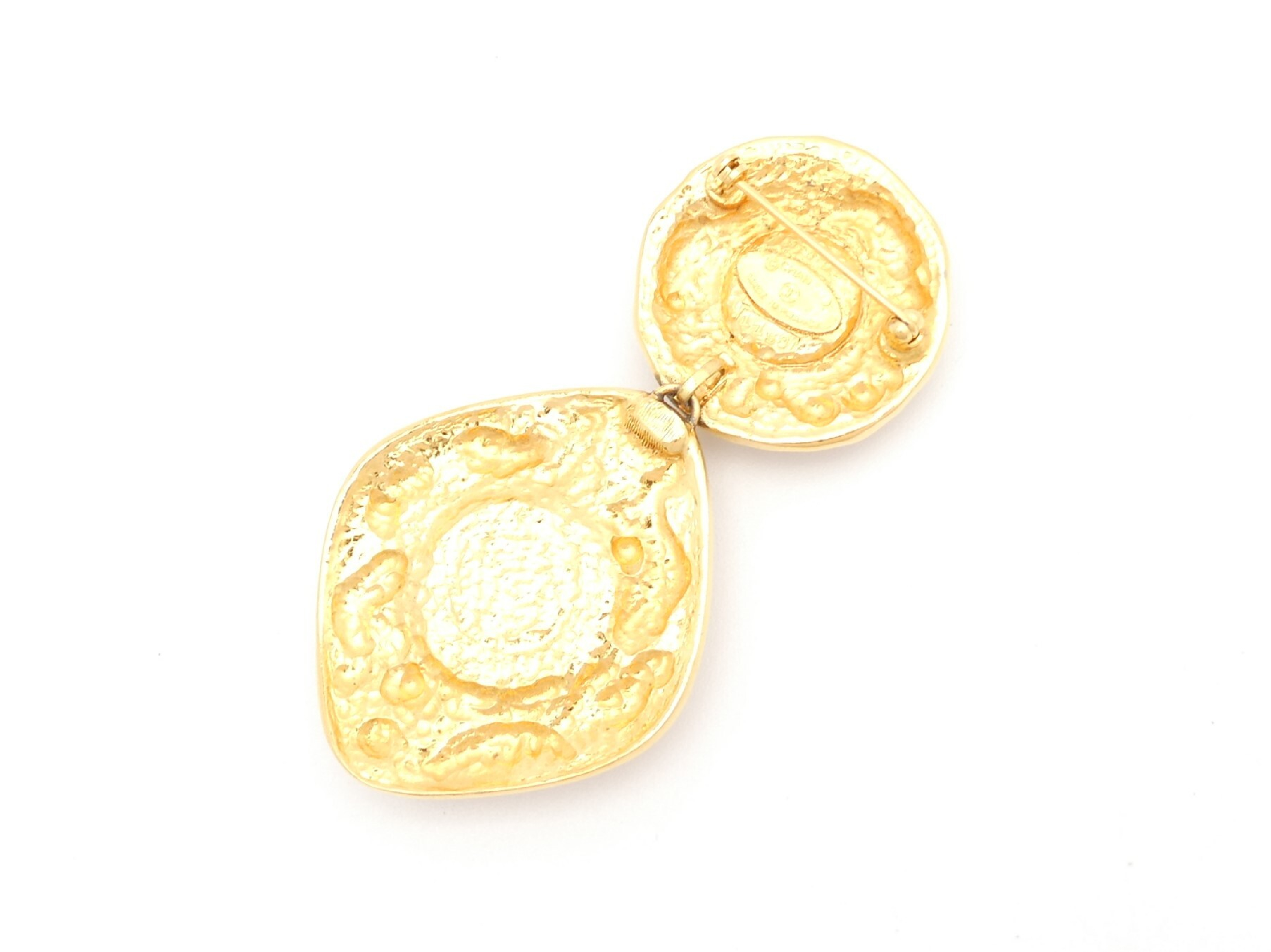 Gold Brooch — view 2