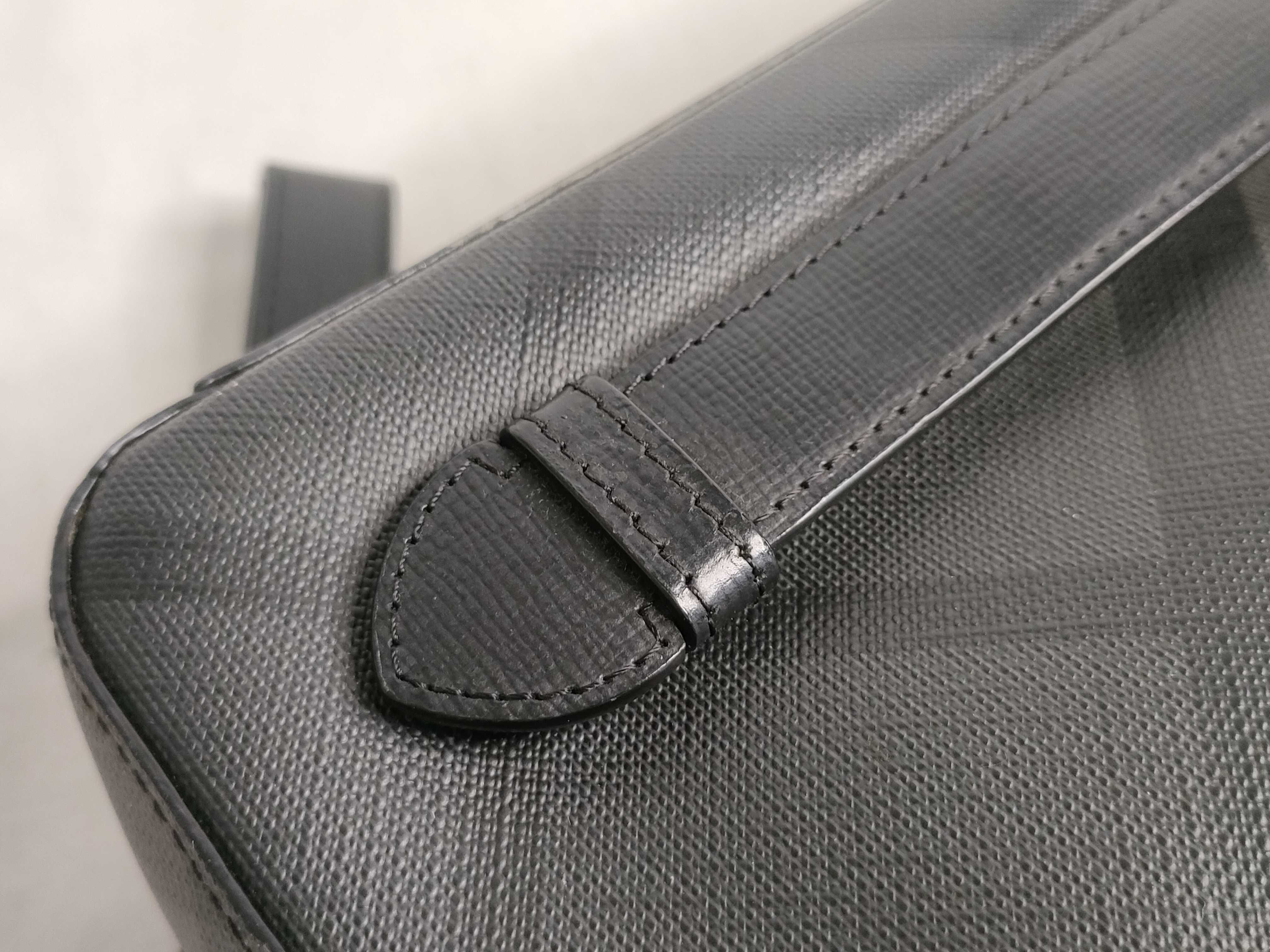 Nova Check Clutch Bag, Black, with Strap. — view 5