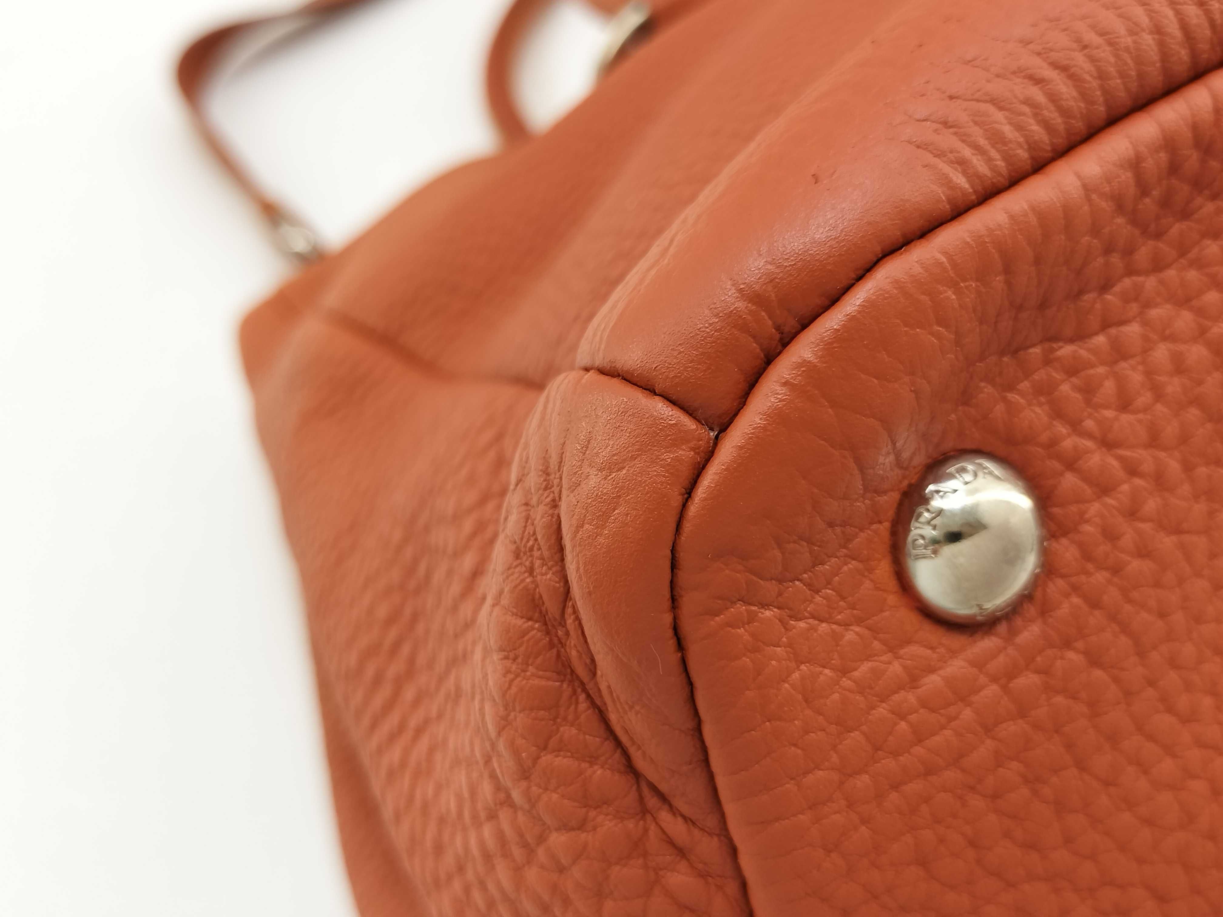 Vitello Daino Tote Shoulder Bag — view 7