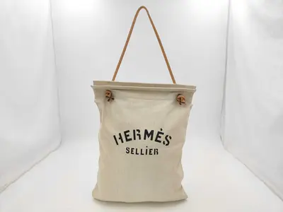 Aline Shoulder Bag (First Generation)