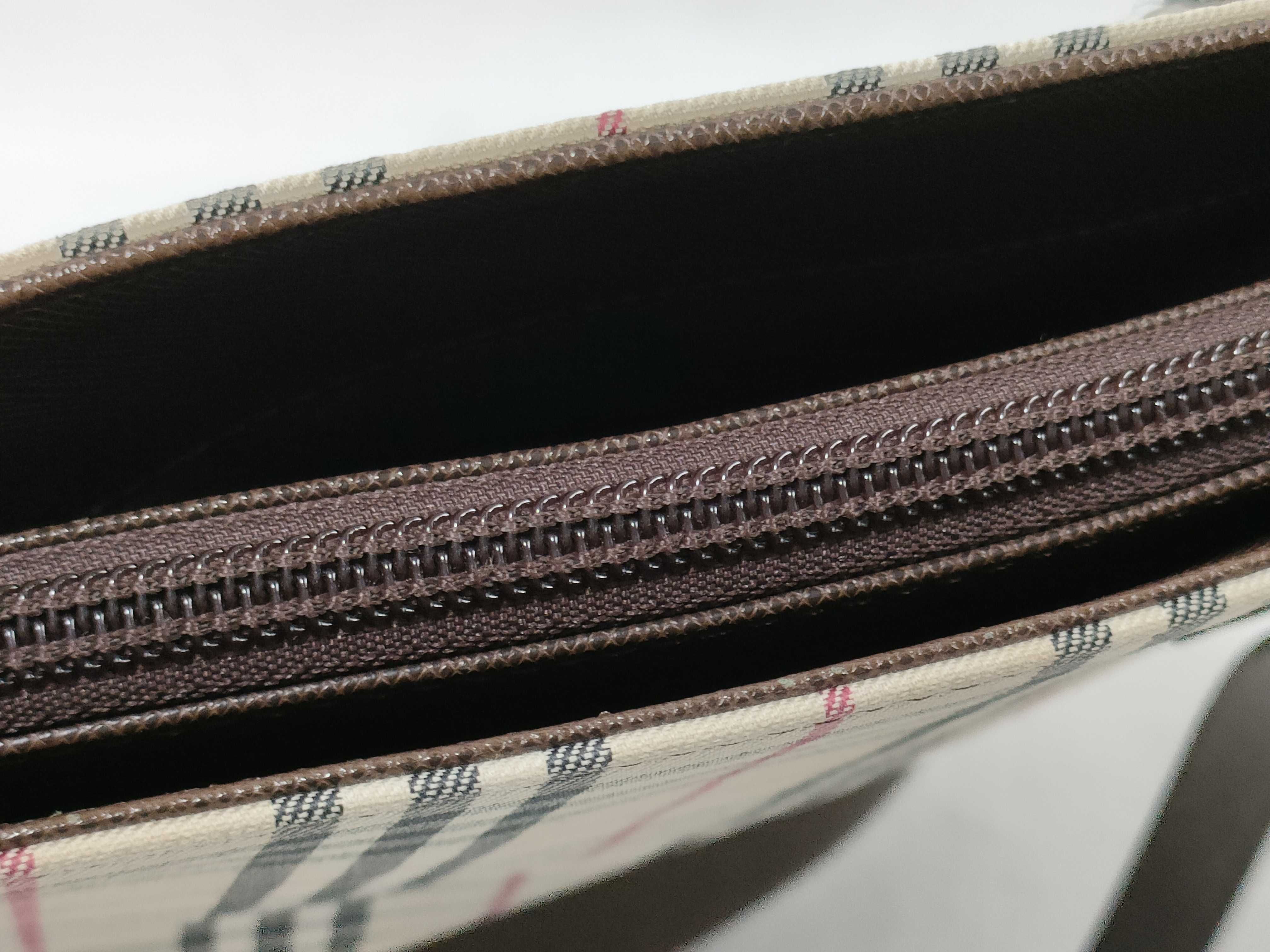 Nova Check Tote Bag — view 15