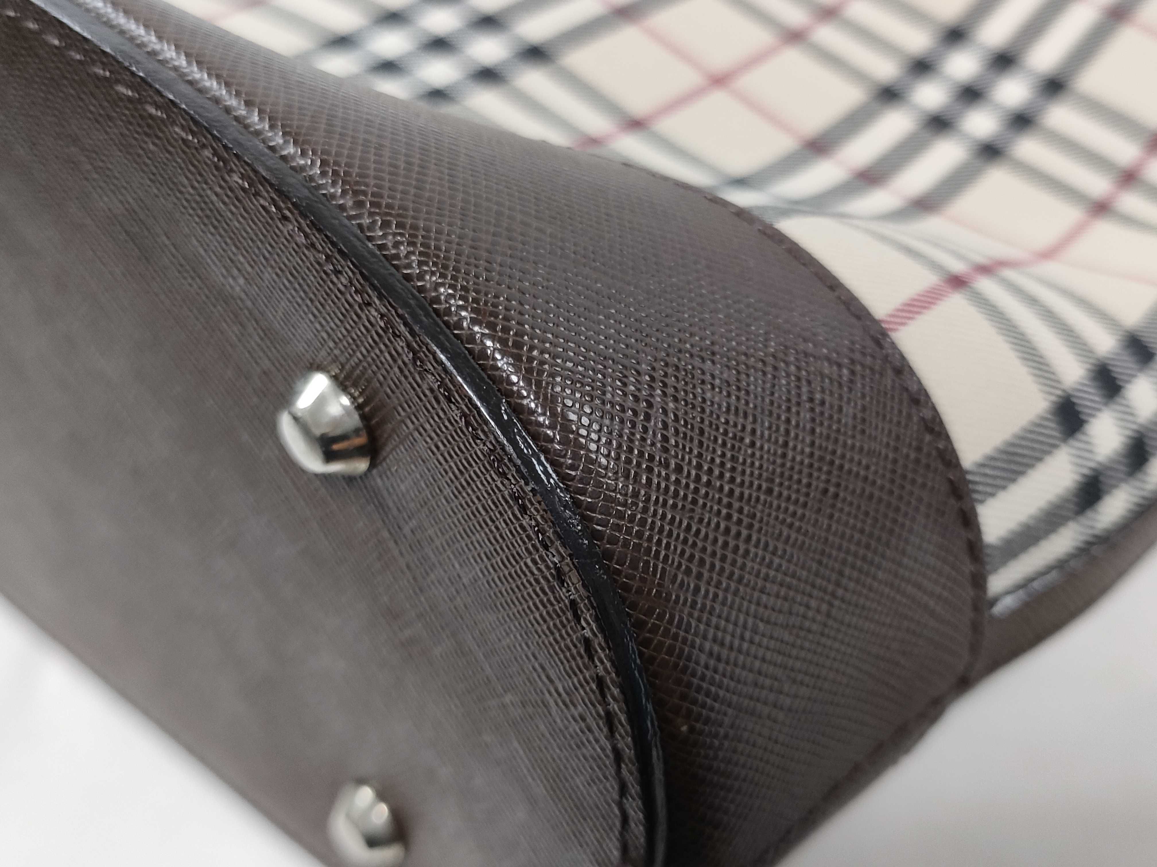 Nova Check Tote Bag — view 7