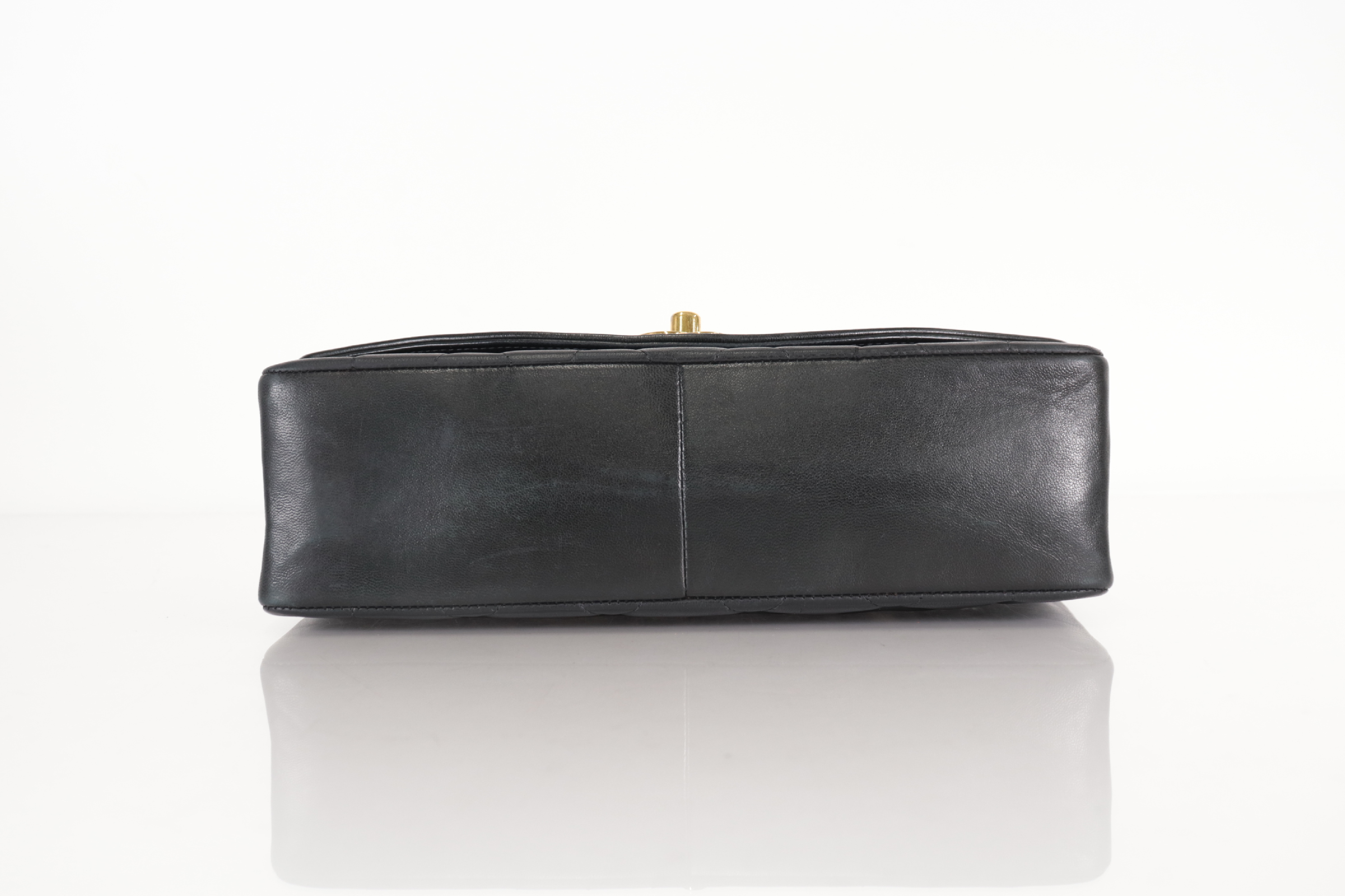 Diana 25 Lambskin Chain Shoulder Bag (Serial No. 2) — view 7