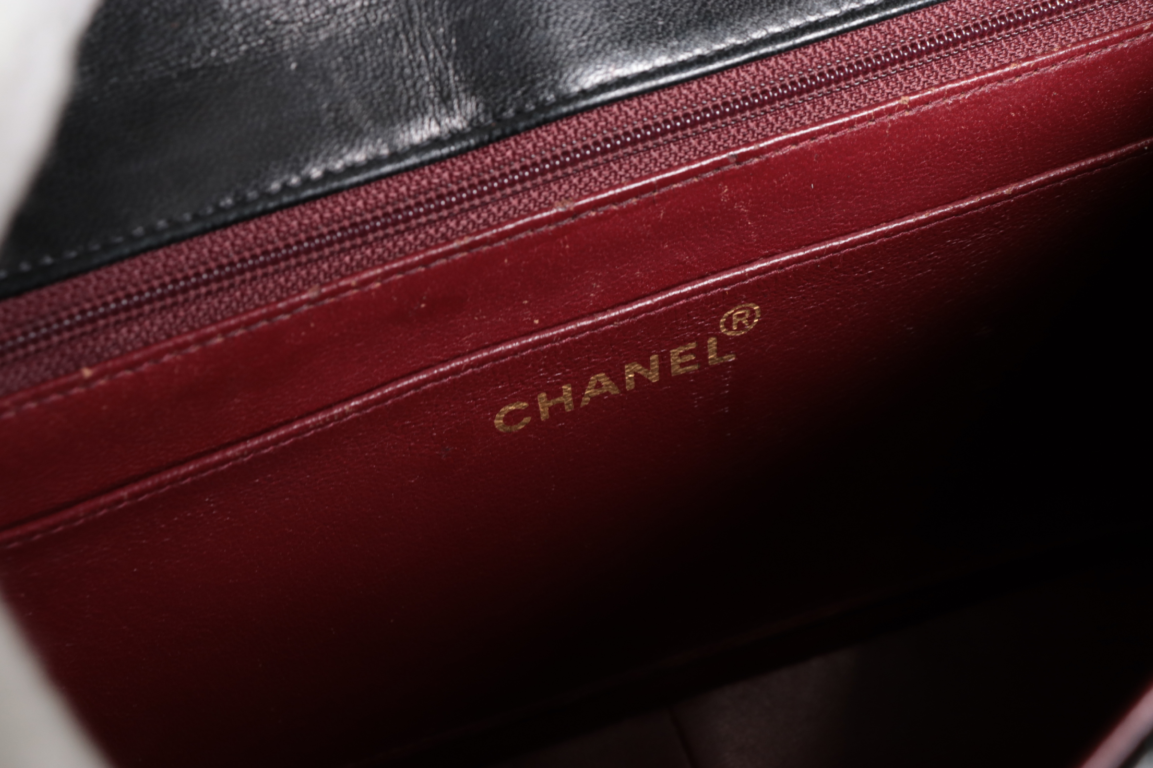 Diana 25 Lambskin Chain Shoulder Bag (Serial No. 2) — view 8