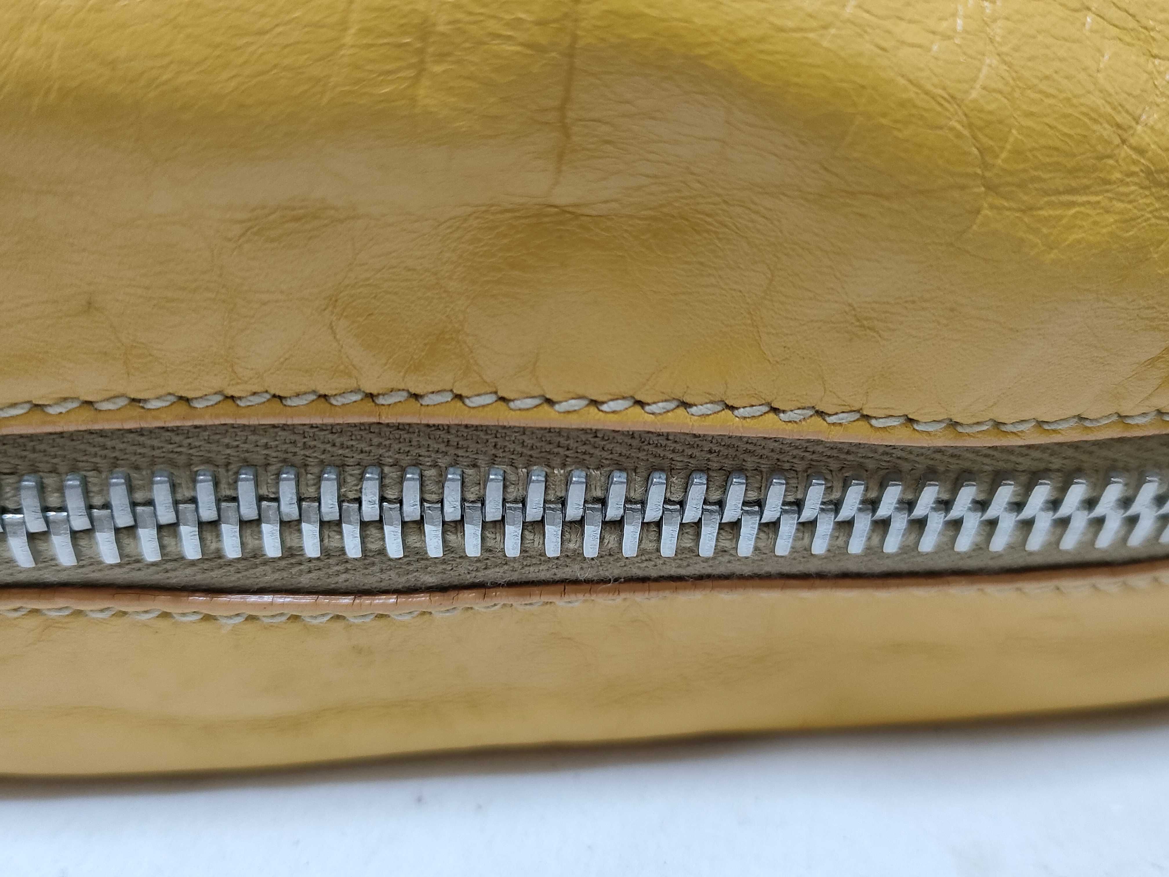 Leather All-Leather Handbag Shoulder Bag Archive Shoulder Bag — view 8