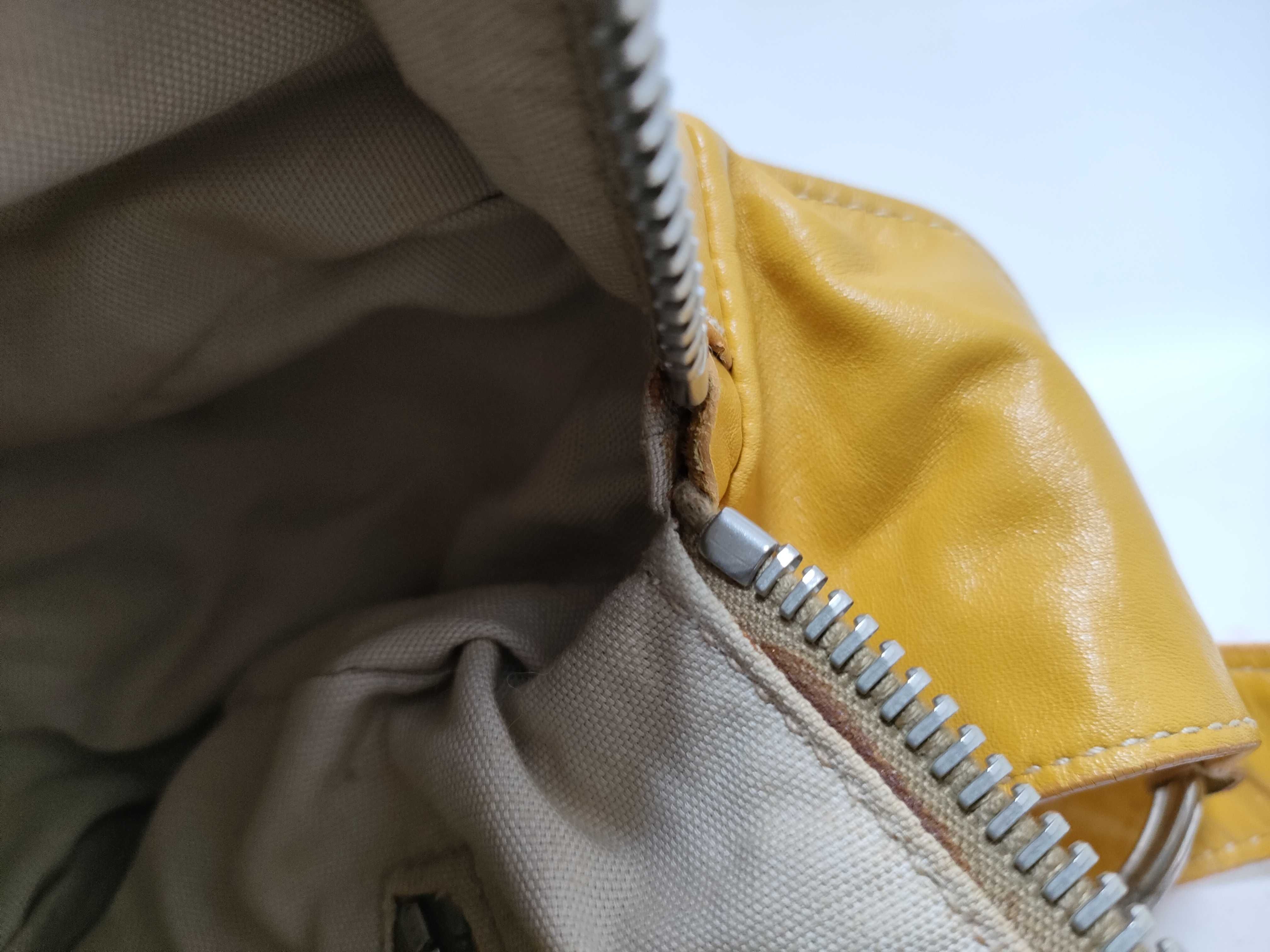 Leather All-Leather Handbag Shoulder Bag Archive Shoulder Bag — view 9