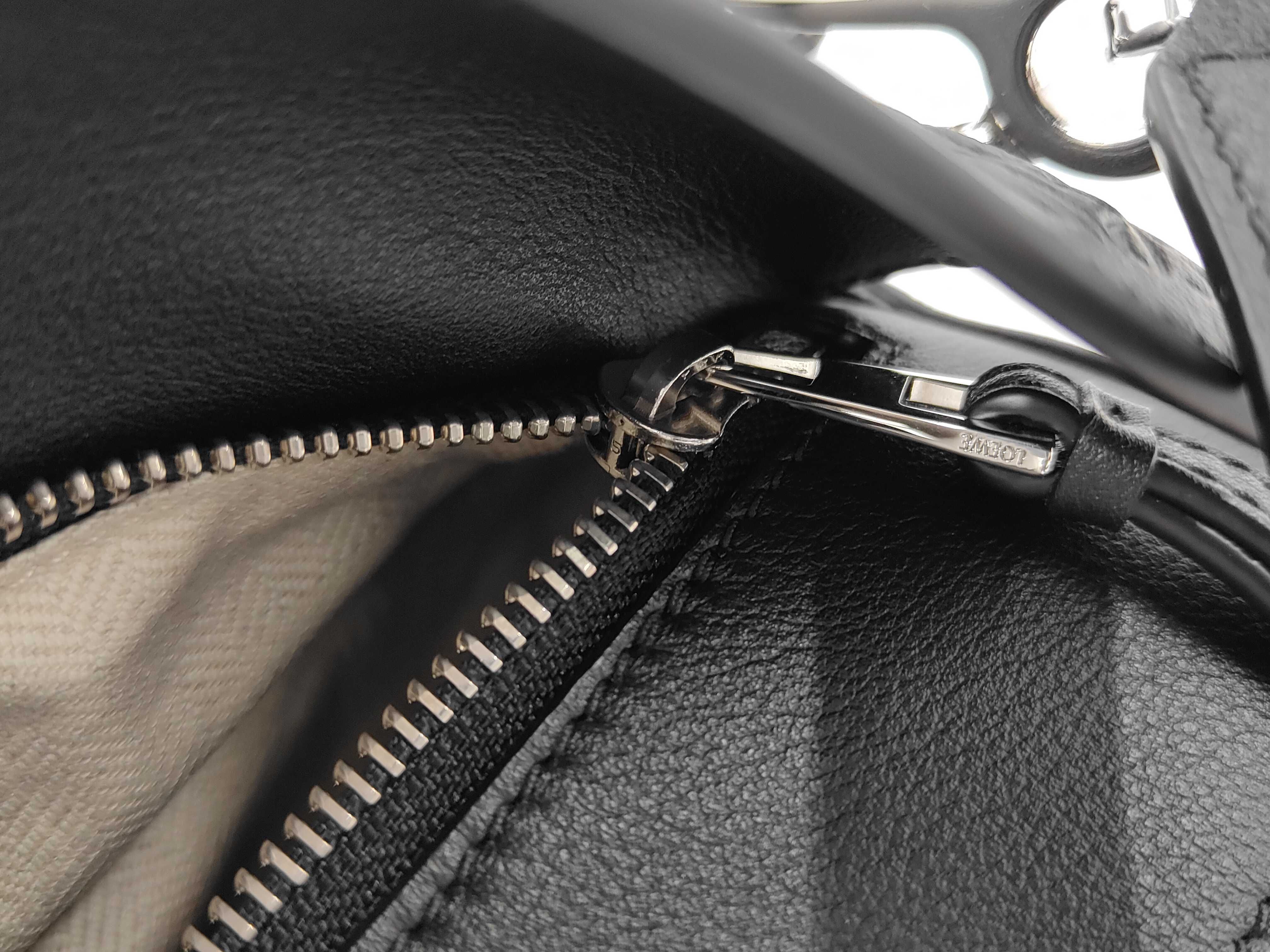 Puzzle Bag Shoulder Bag — view 11