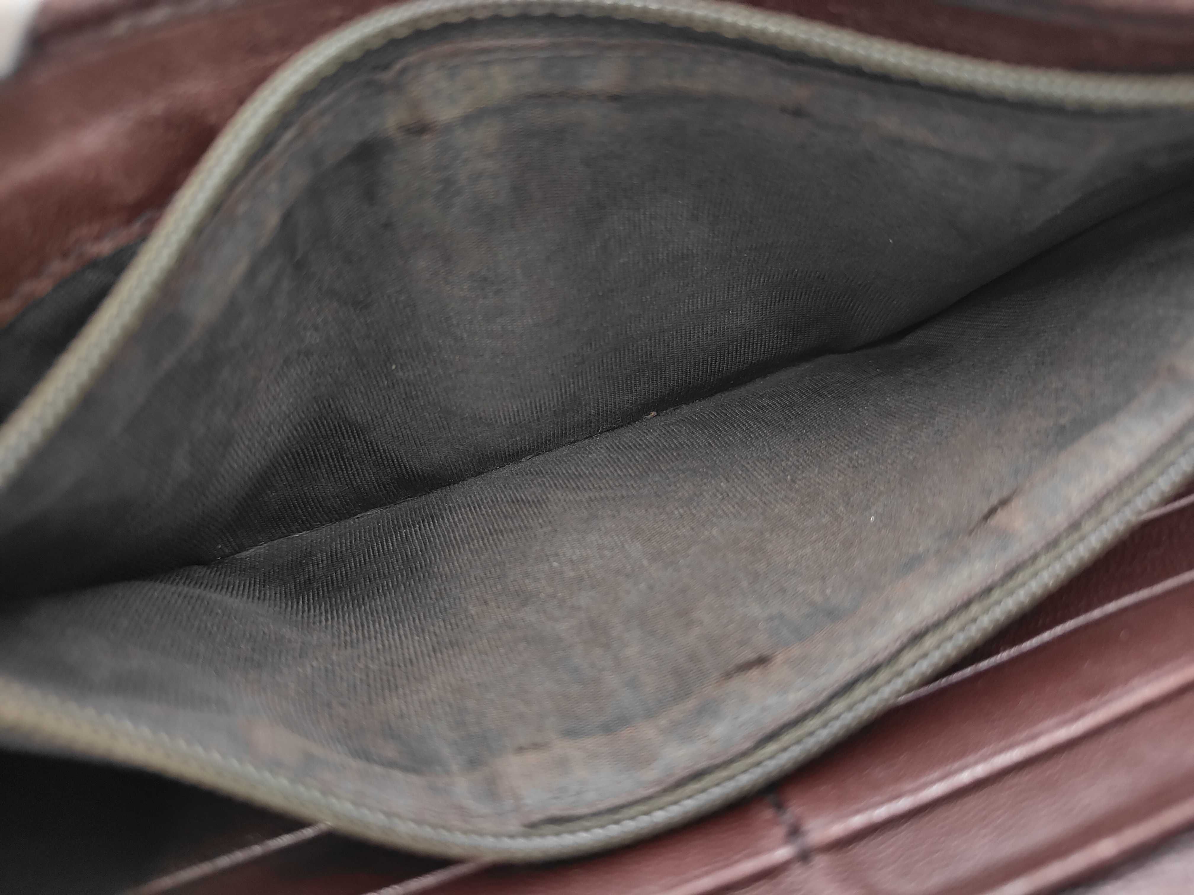 wallet — view 12
