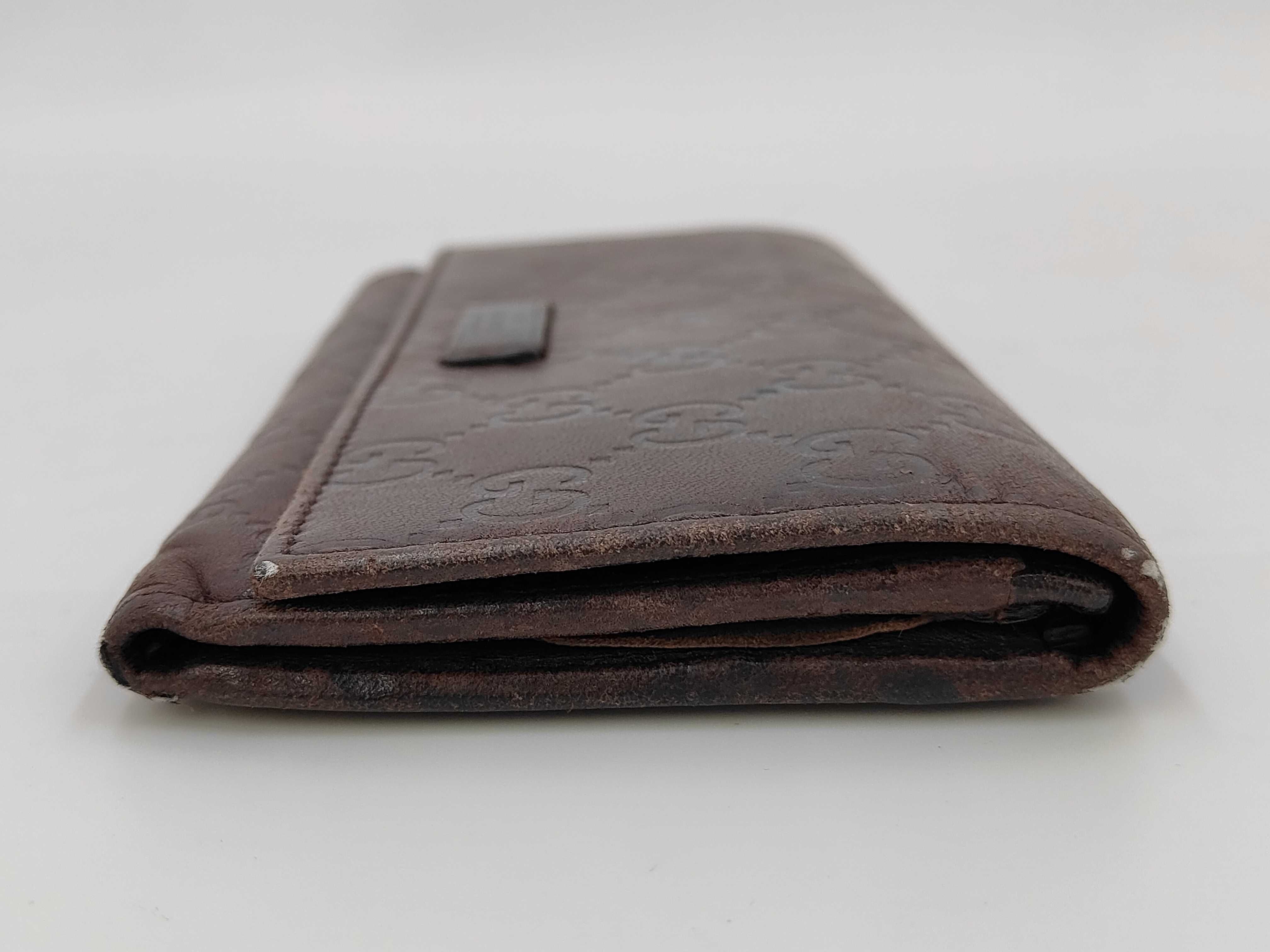 wallet — view 4
