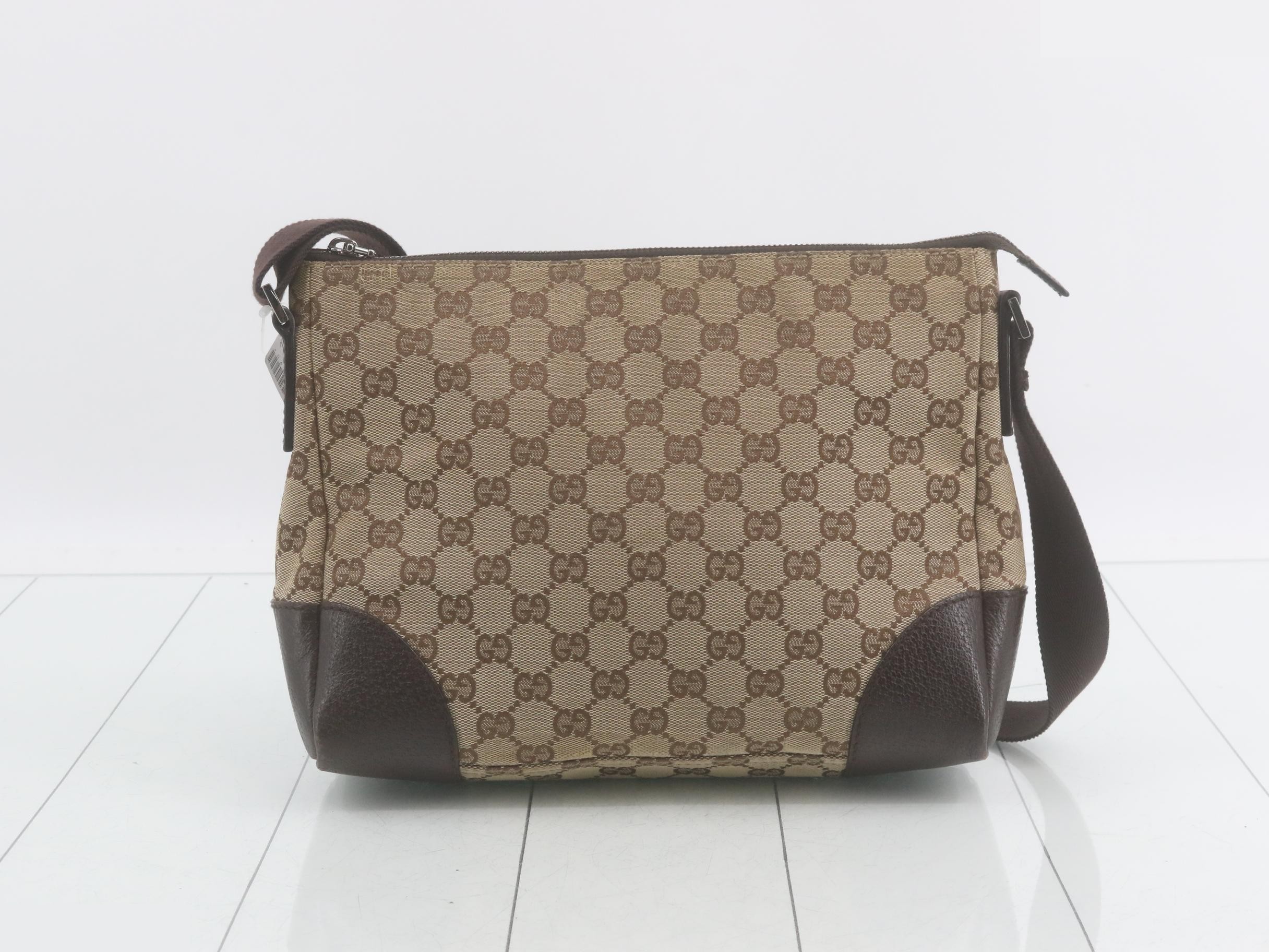 GG Canvas Shoulder Bag — view 2