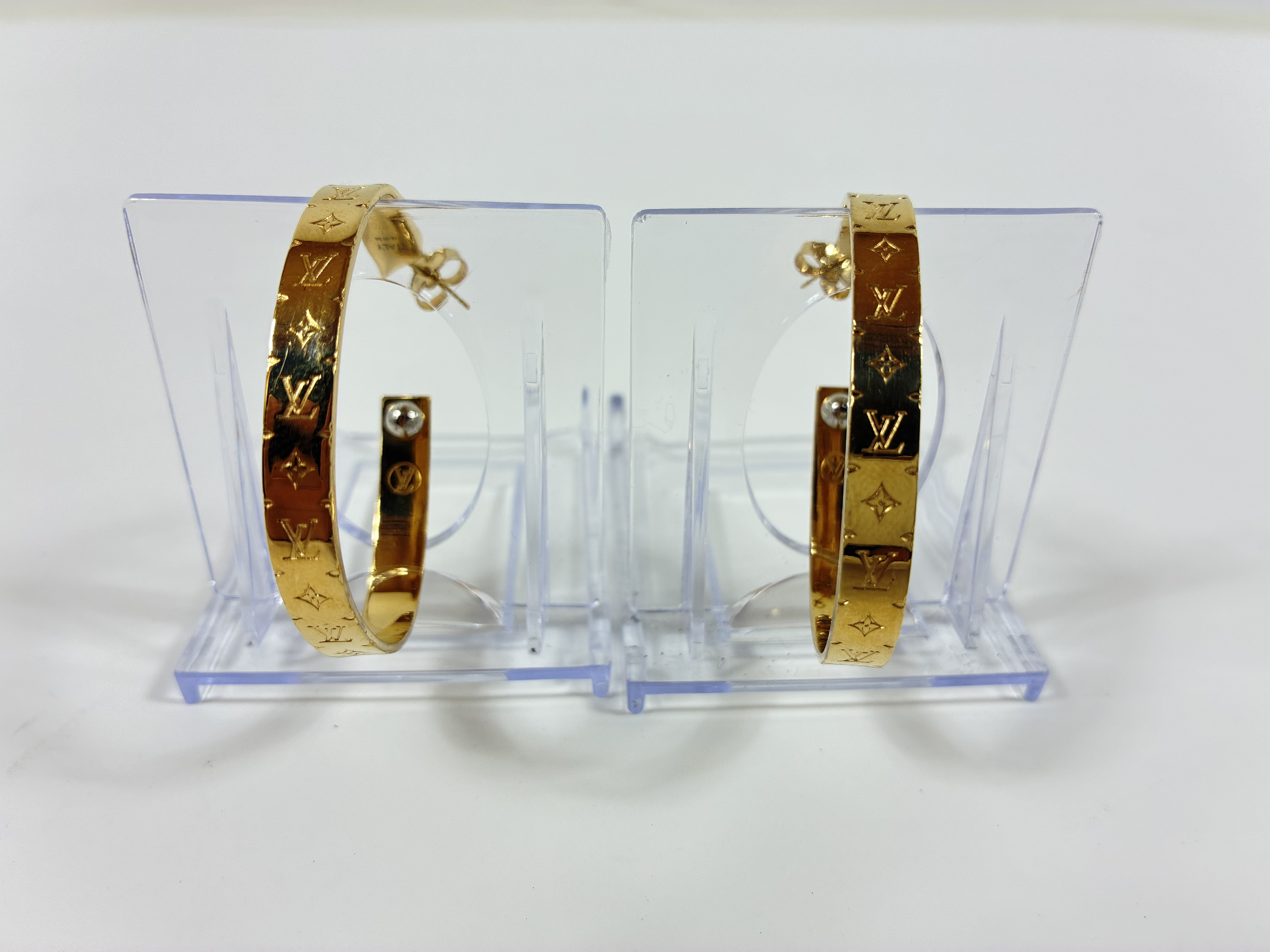 Boucle d'Oreilles Sweet Monogram Earrings — view 2