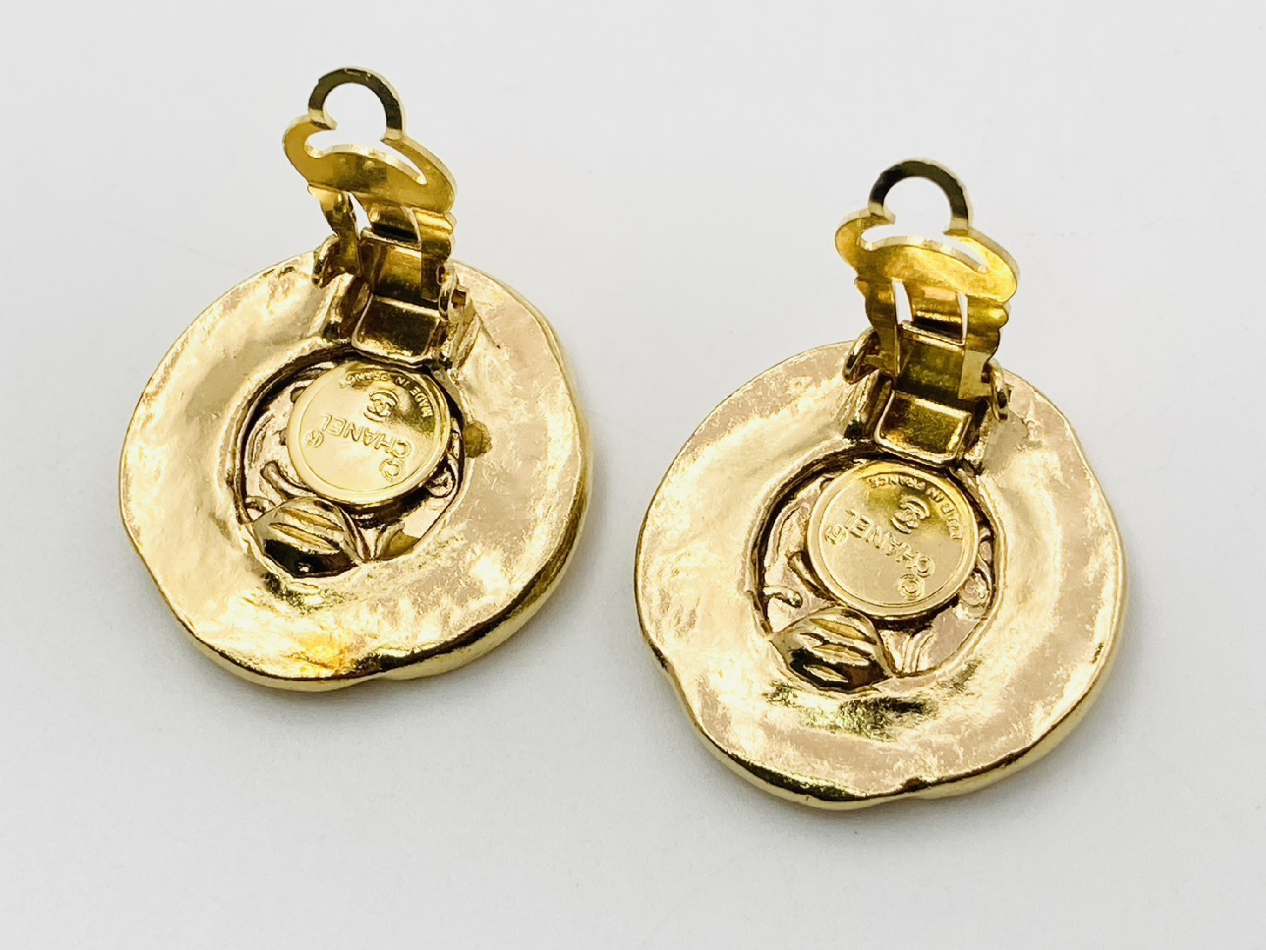 Coco Mark Logo Round Earrings (with comments) — view 3